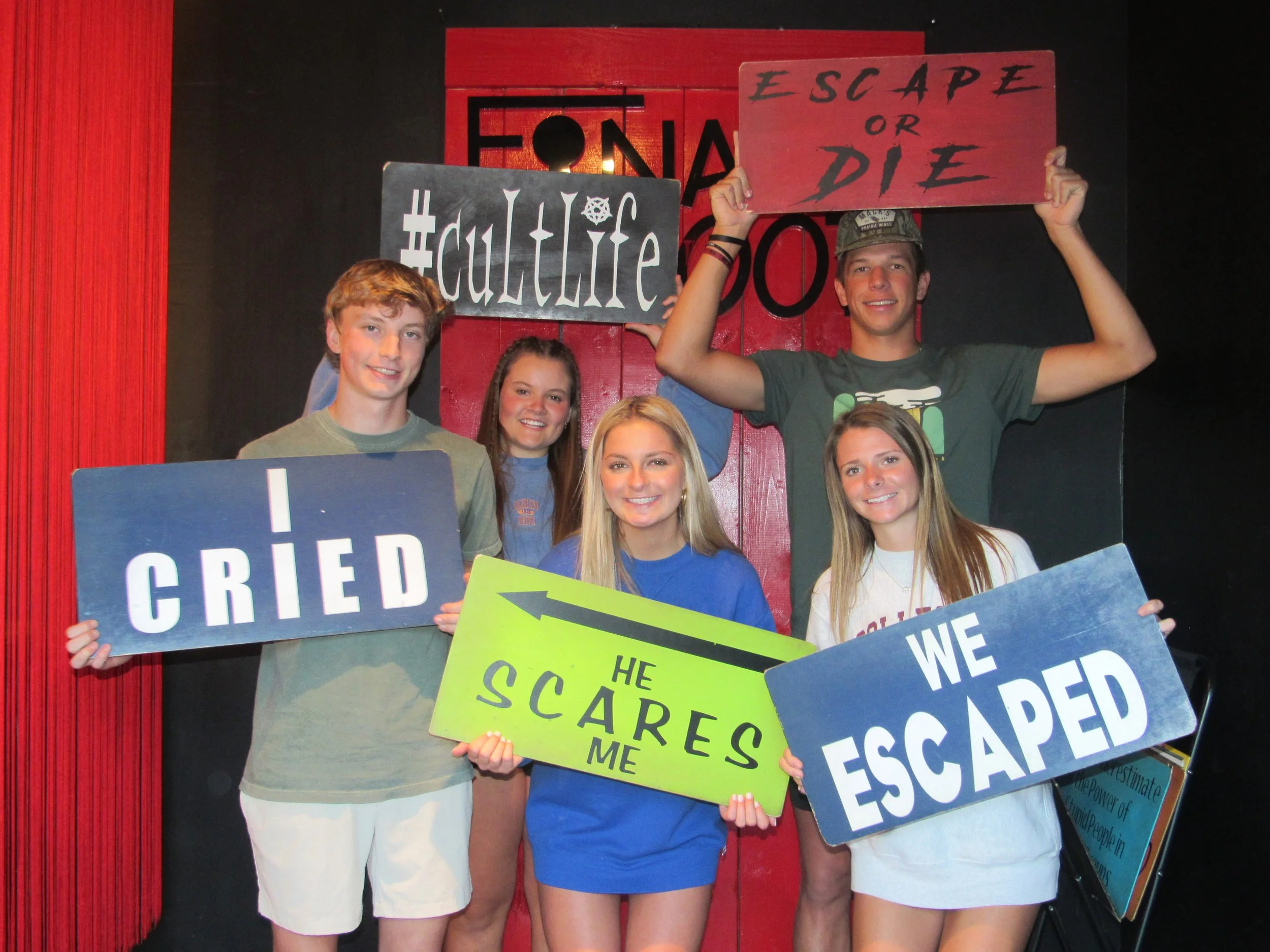 the-final-door-escape-room-columbia-sc-team-photos-09-07-24 (19).JPG