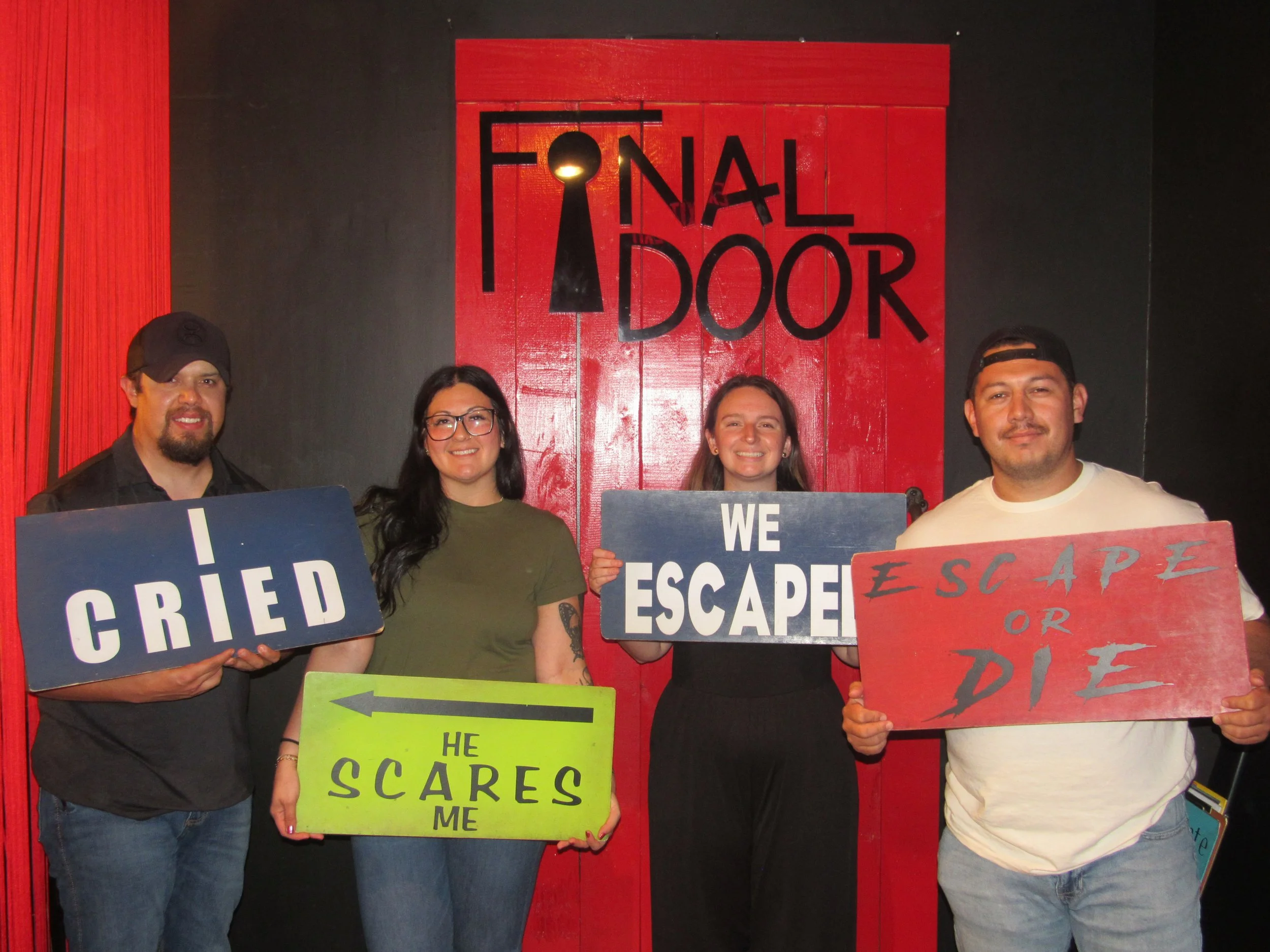 the-final-door-escape-room-columbia-sc-team-photos-09-07-24 (21).JPG