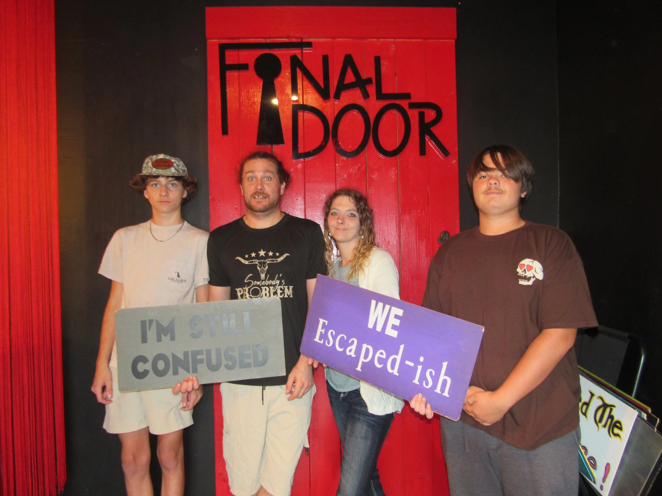 the-final-door-escape-room-columbia-sc-team-photos-09-08-24 (4).JPG