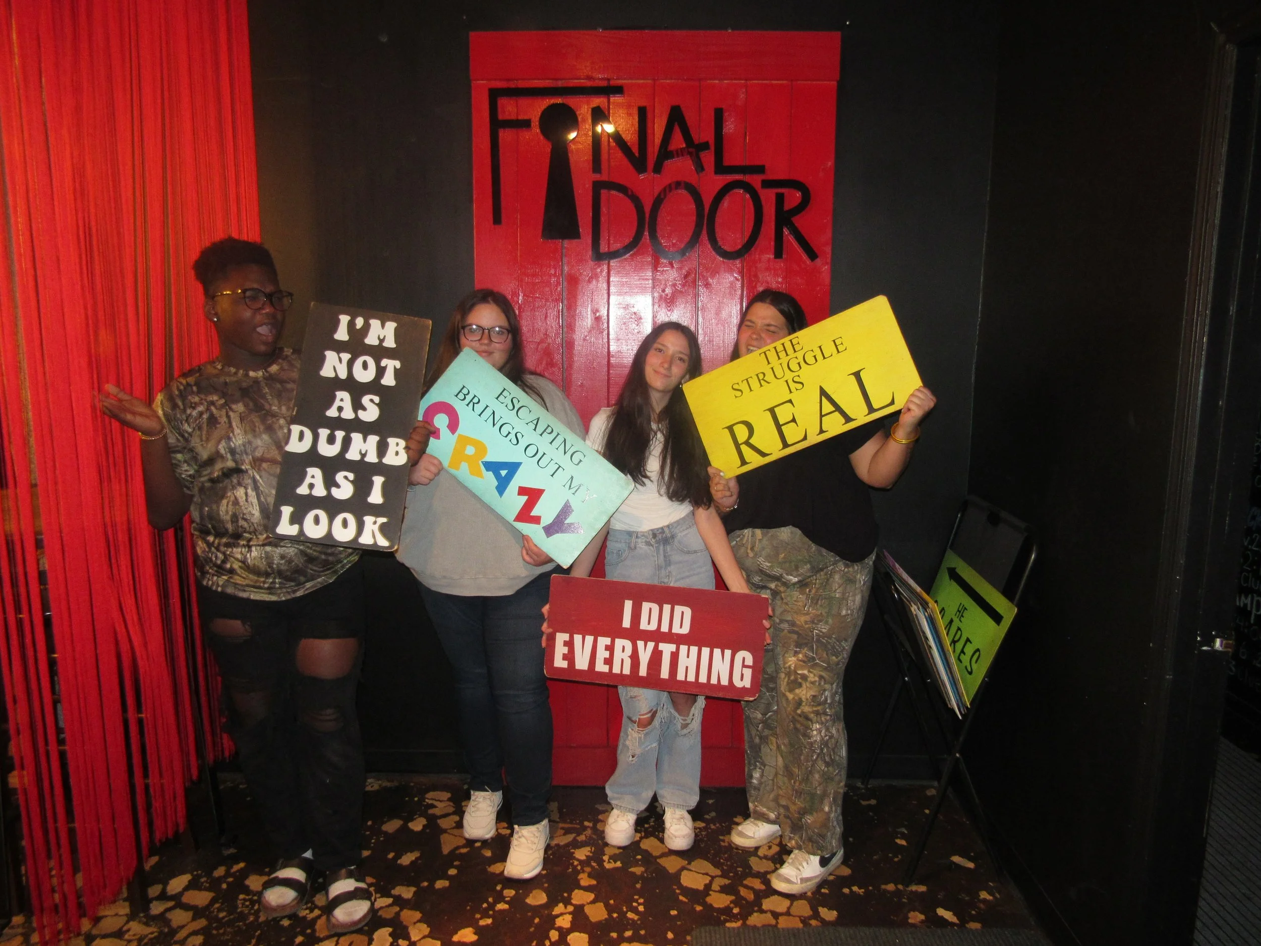 the-final-door-escape-room-columbia-sc-team-photos-09-15-24 (9).JPG