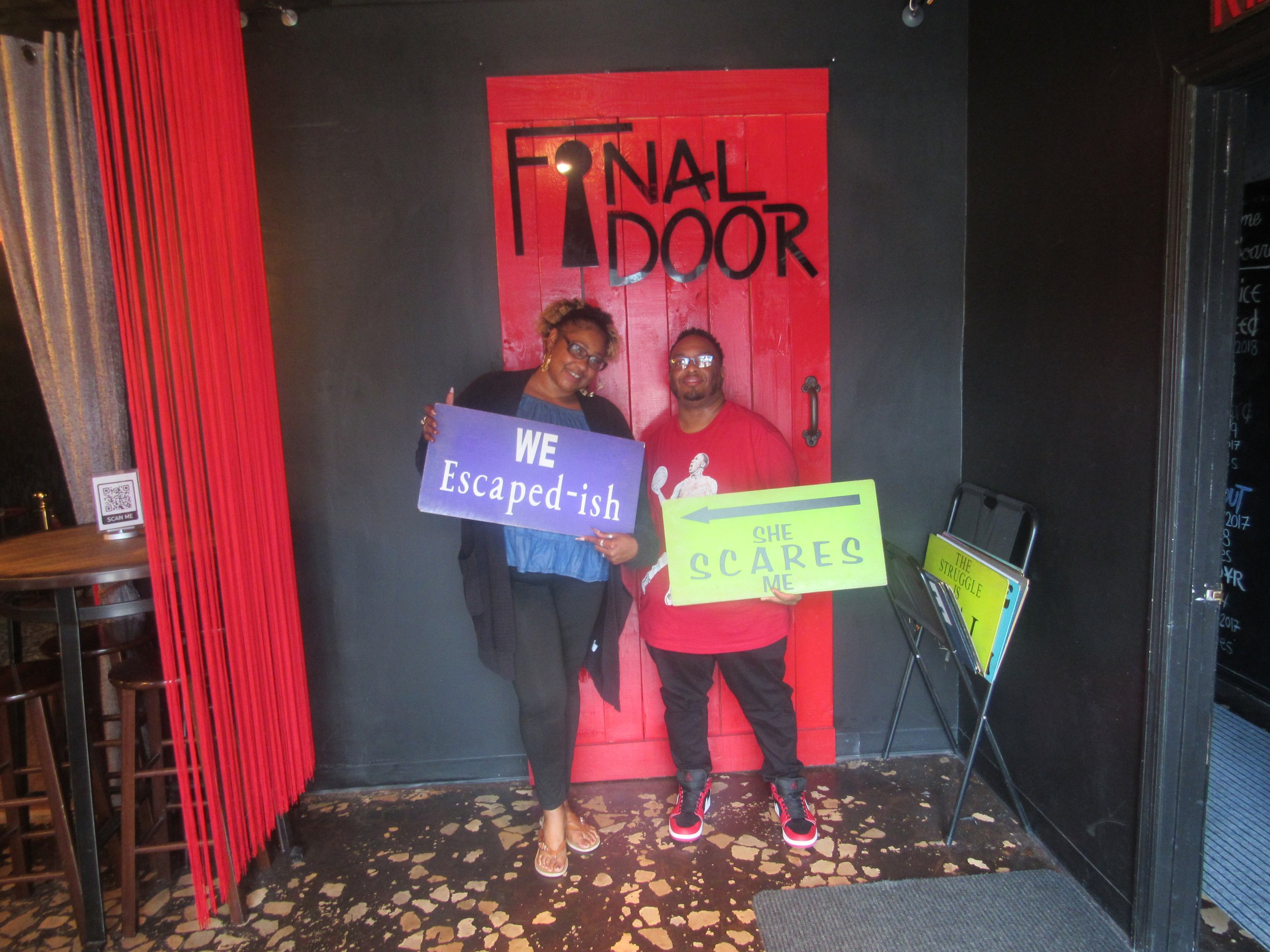 the-final-door-escape-room-columbia-sc-team-photos-10-03-24 (1).JPG