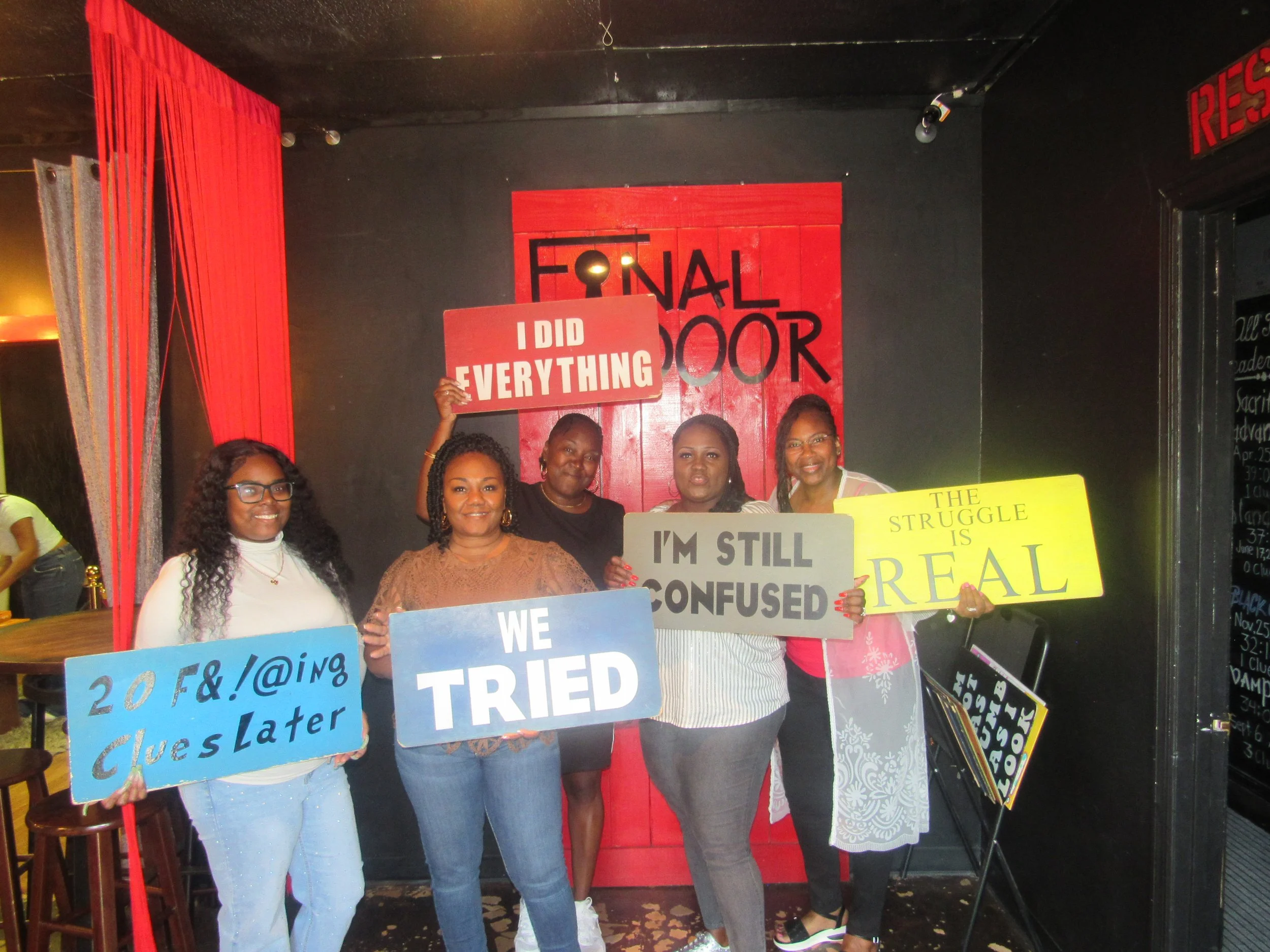 the-final-door-escape-room-columbia-sc-team-photos-10-05-24 (7).JPG