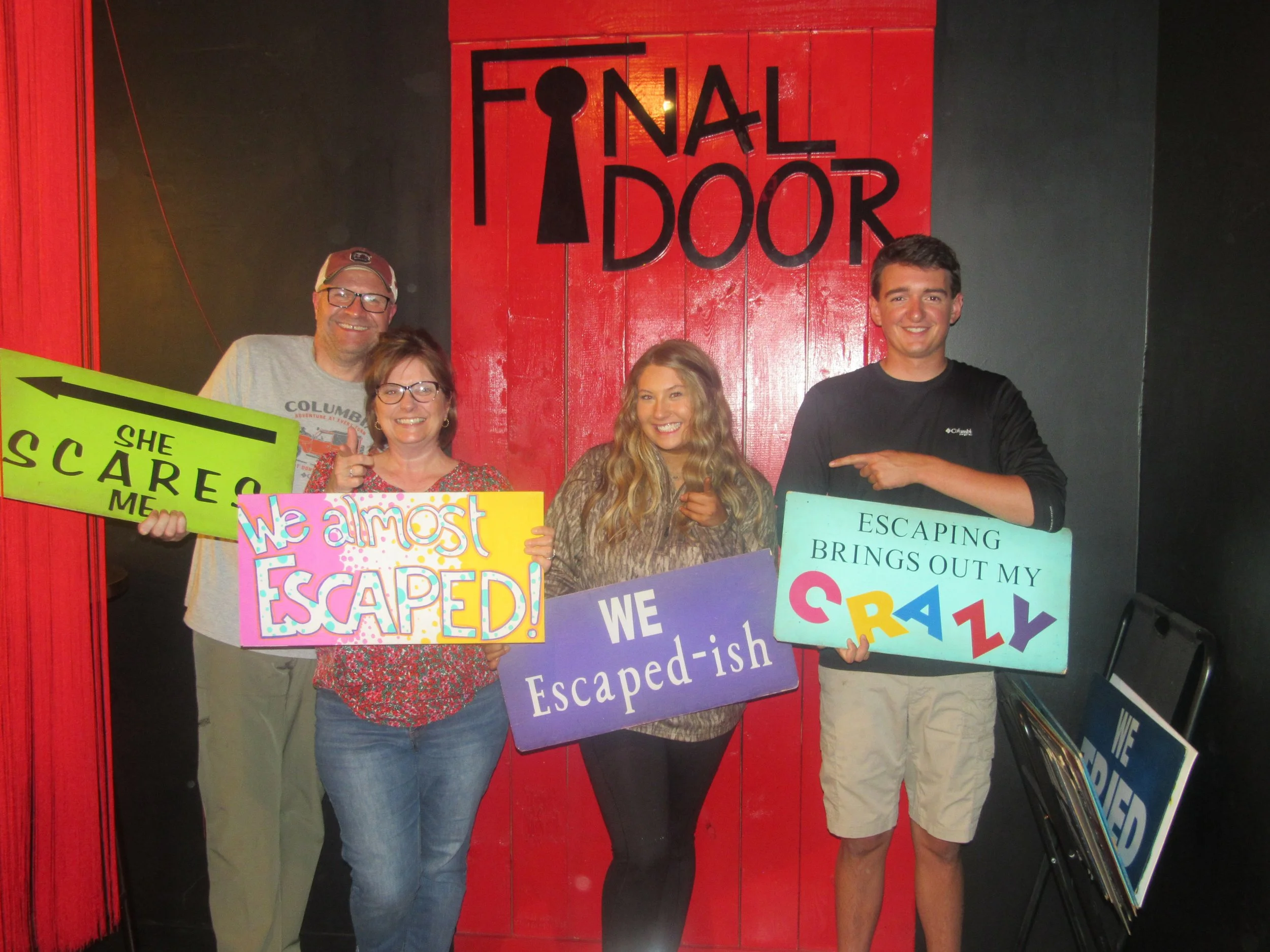 the-final-door-escape-room-columbia-sc-team-photos-10-05-24 (13).JPG