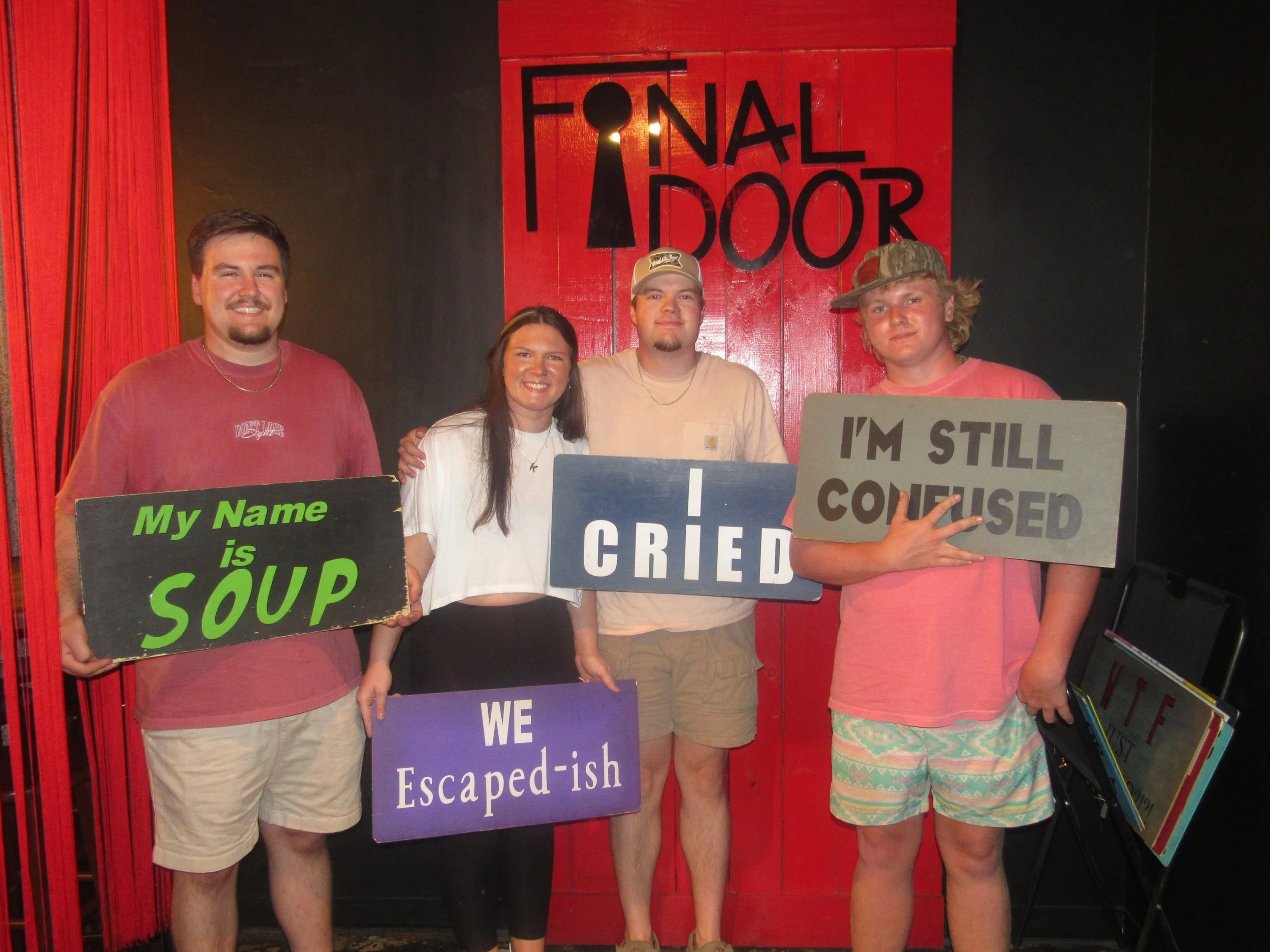the-final-door-escape-room-columbia-sc-team-photos-10-05-24 (17).JPG