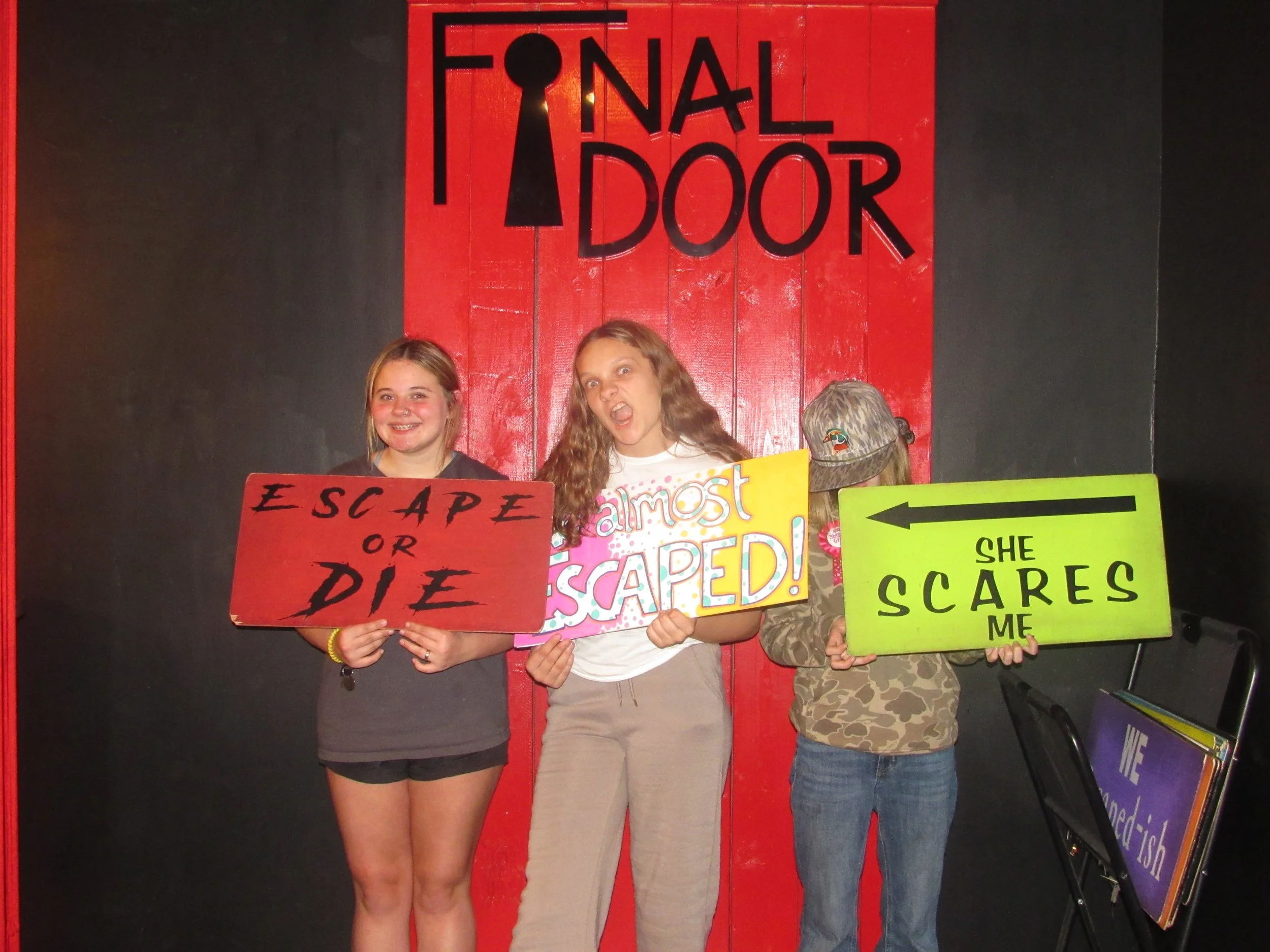 the-final-door-escape-room-columbia-sc-team-photos-10-09-24 (3).JPG