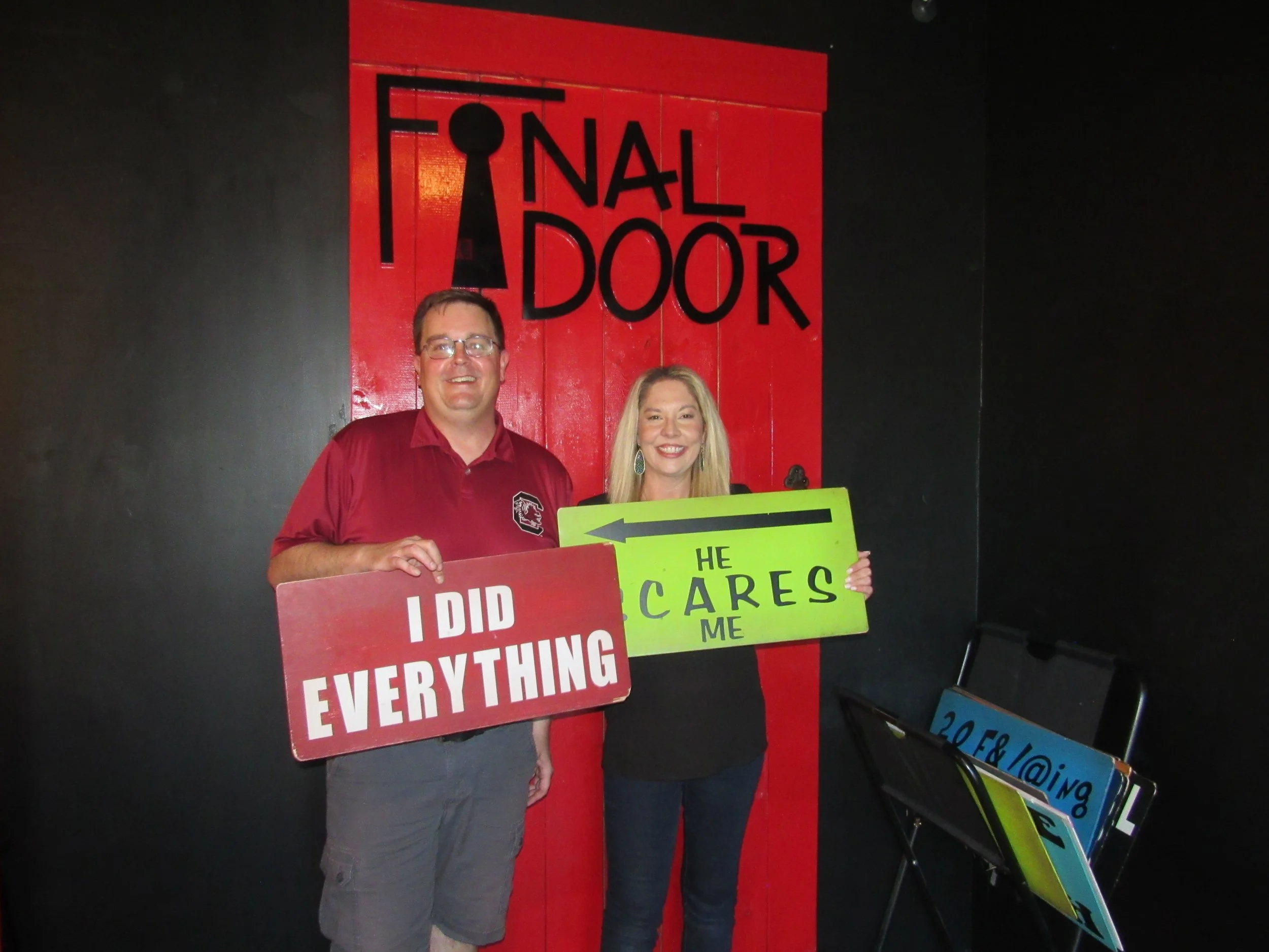 the-final-door-escape-room-columbia-sc-team-photos-10-20-24 (3).JPG