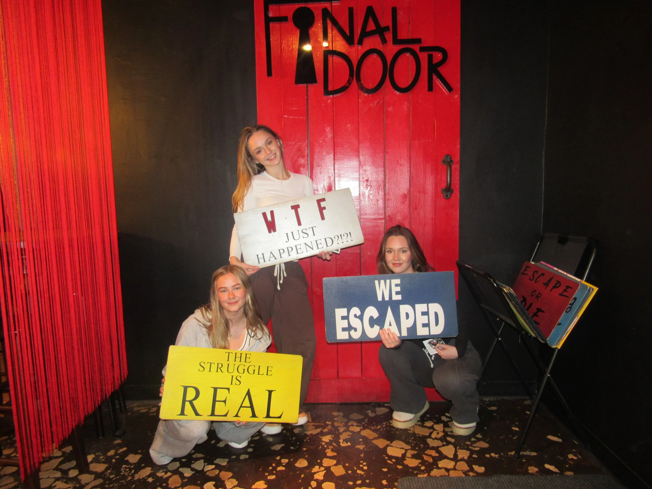the-final-door-escape-room-columbia-sc-team-photos-11-10-24 (8).JPG