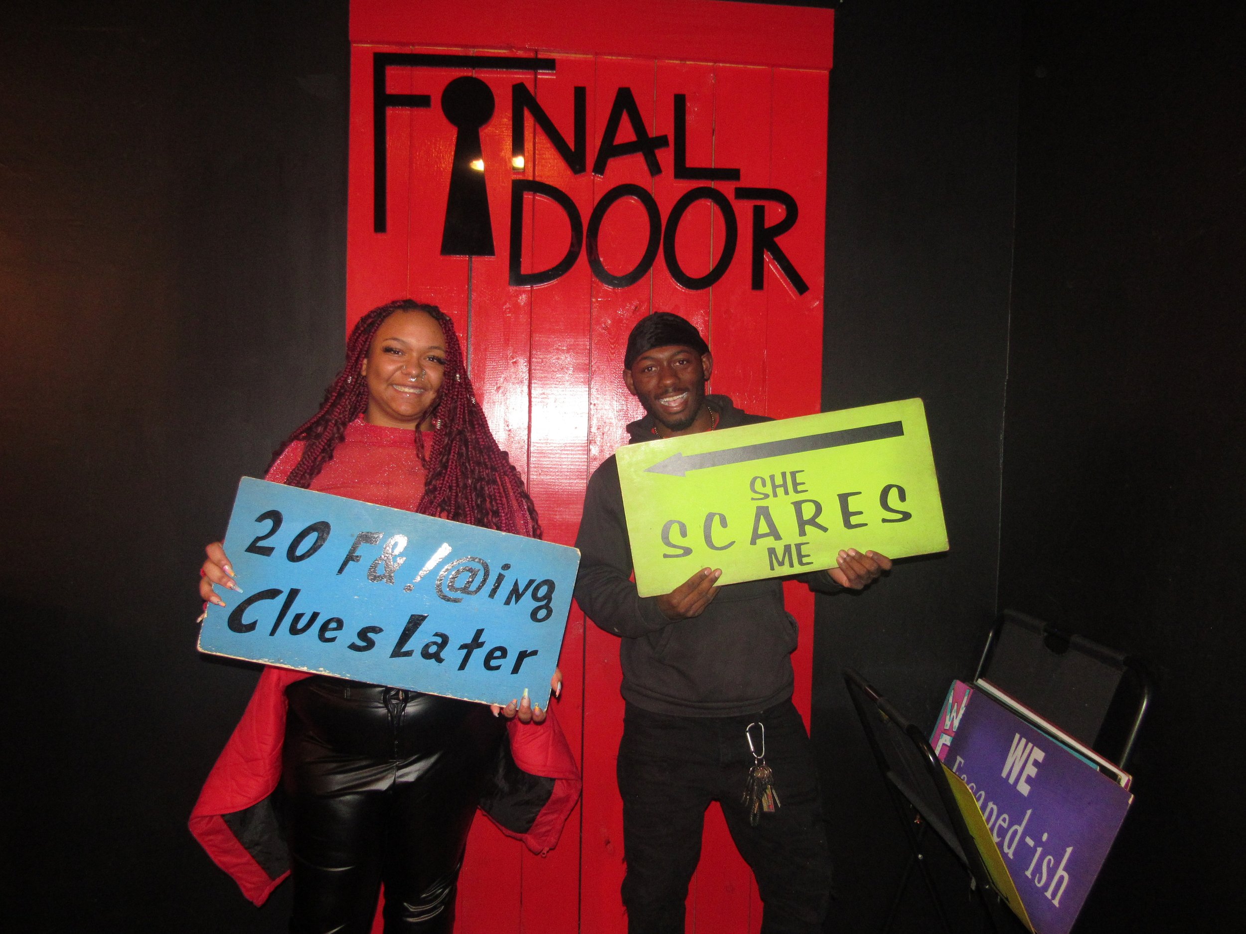 the-final-door-escape-room-columbia-sc-team-photos-11-22-24 (8).JPG