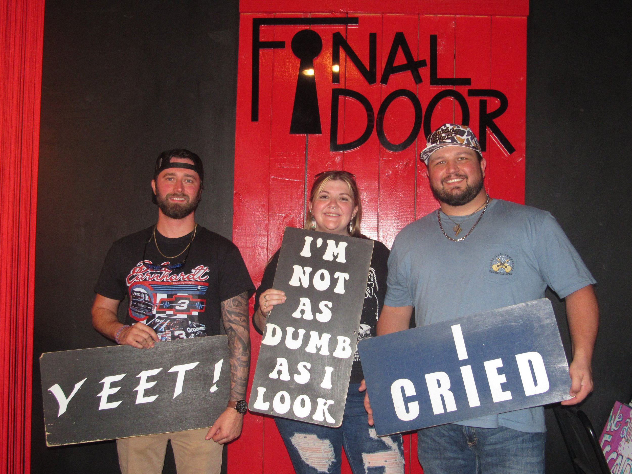 the-final-door-escape-room-columbia-sc-team-photos-11-23-24 (13).JPG