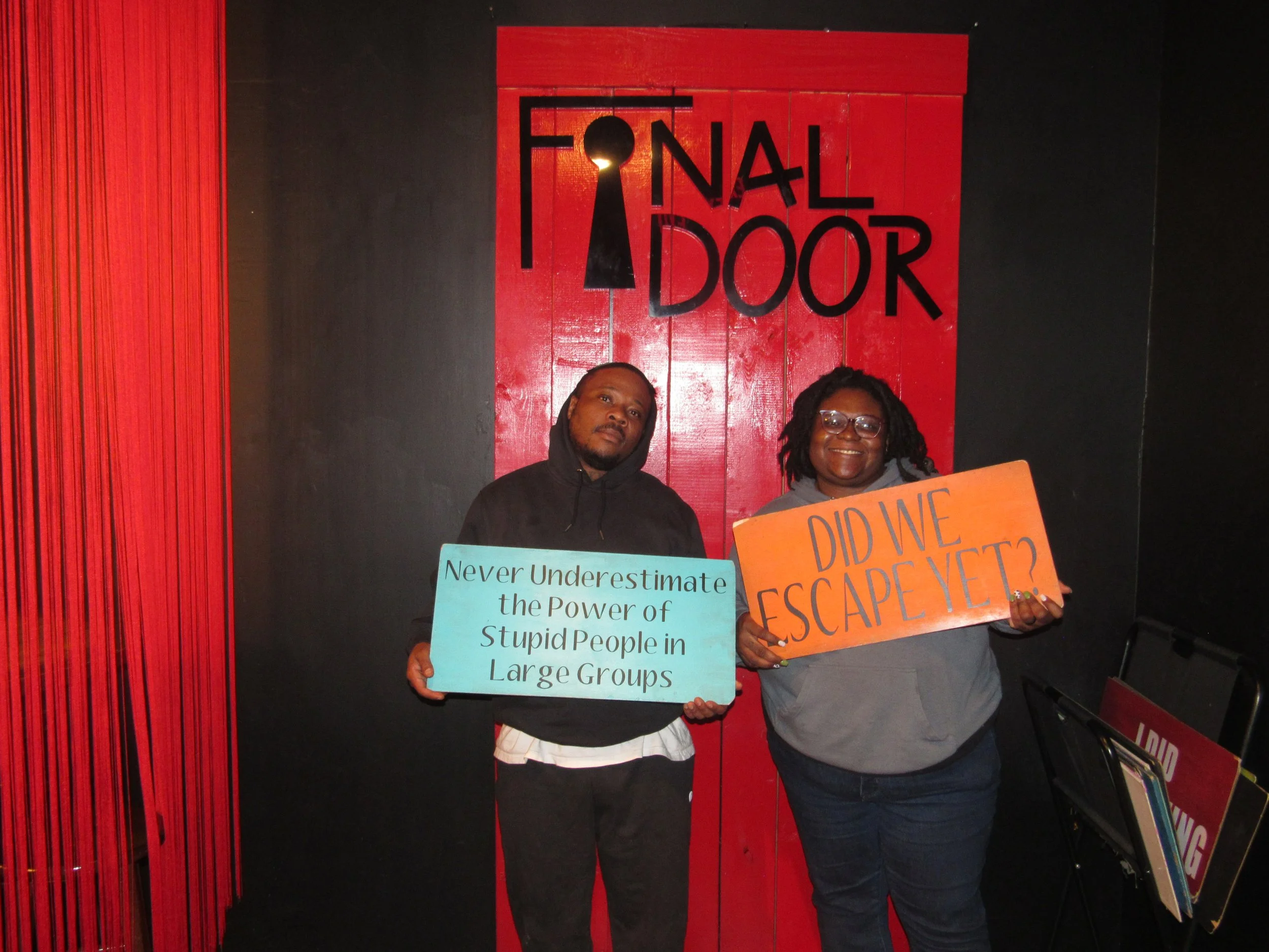 the-final-door-escape-room-columbia-sc-team-photos-12-22-24 (10).JPG