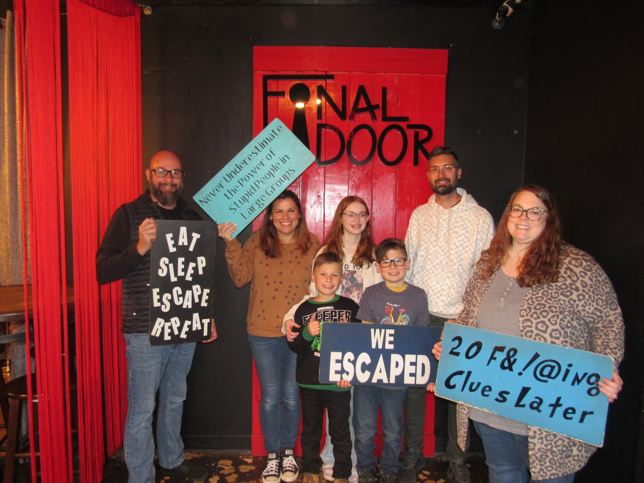 the-final-door-escape-room-columbia-sc-team-photos-12-27-24 (26).JPG