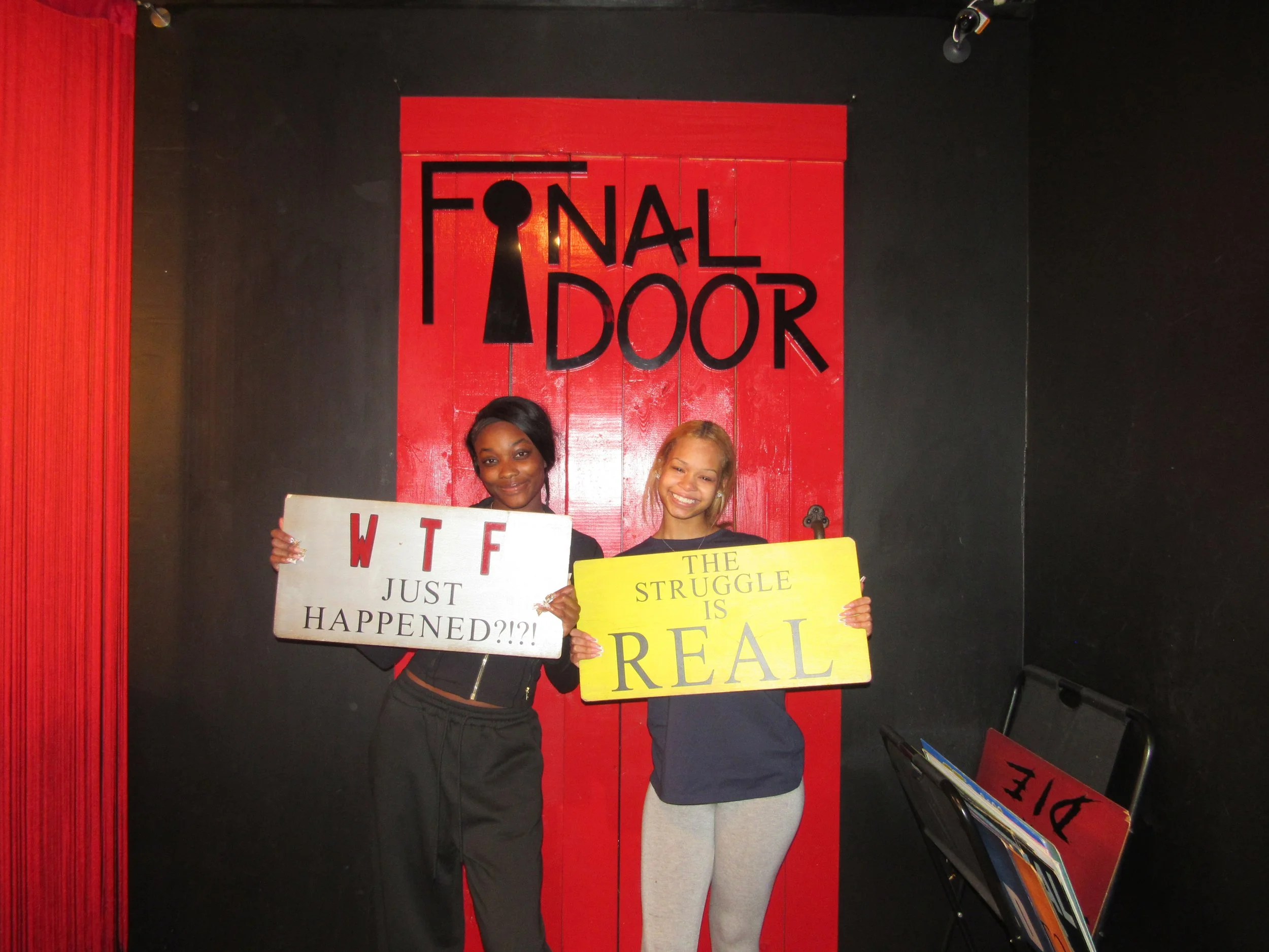 the-final-door-escape-room-columbia-sc-team-photos-1-3-25(14).JPG