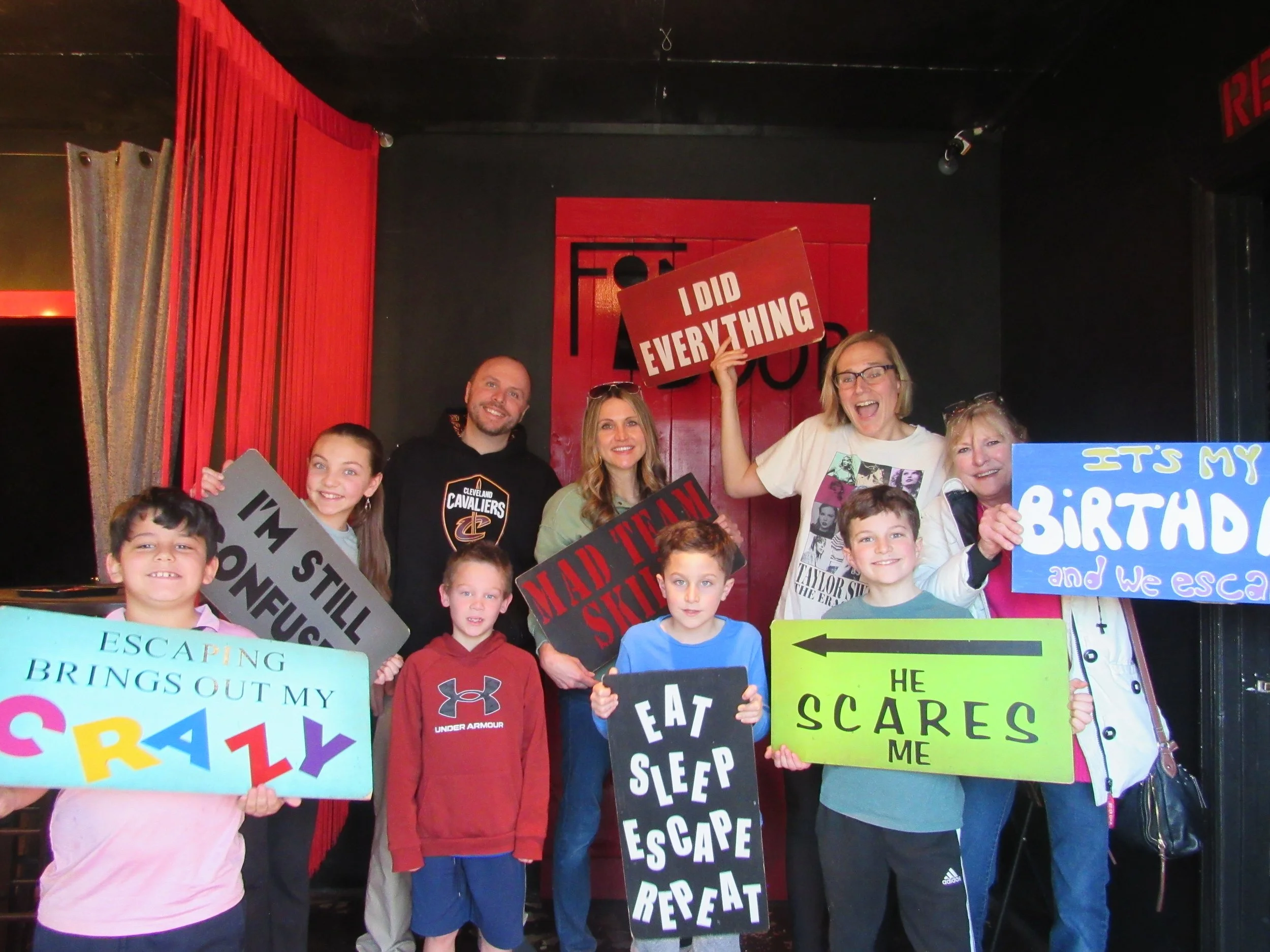the-final-door-escape-room-columbia-sc-team-photos-1-3-25(15).JPG