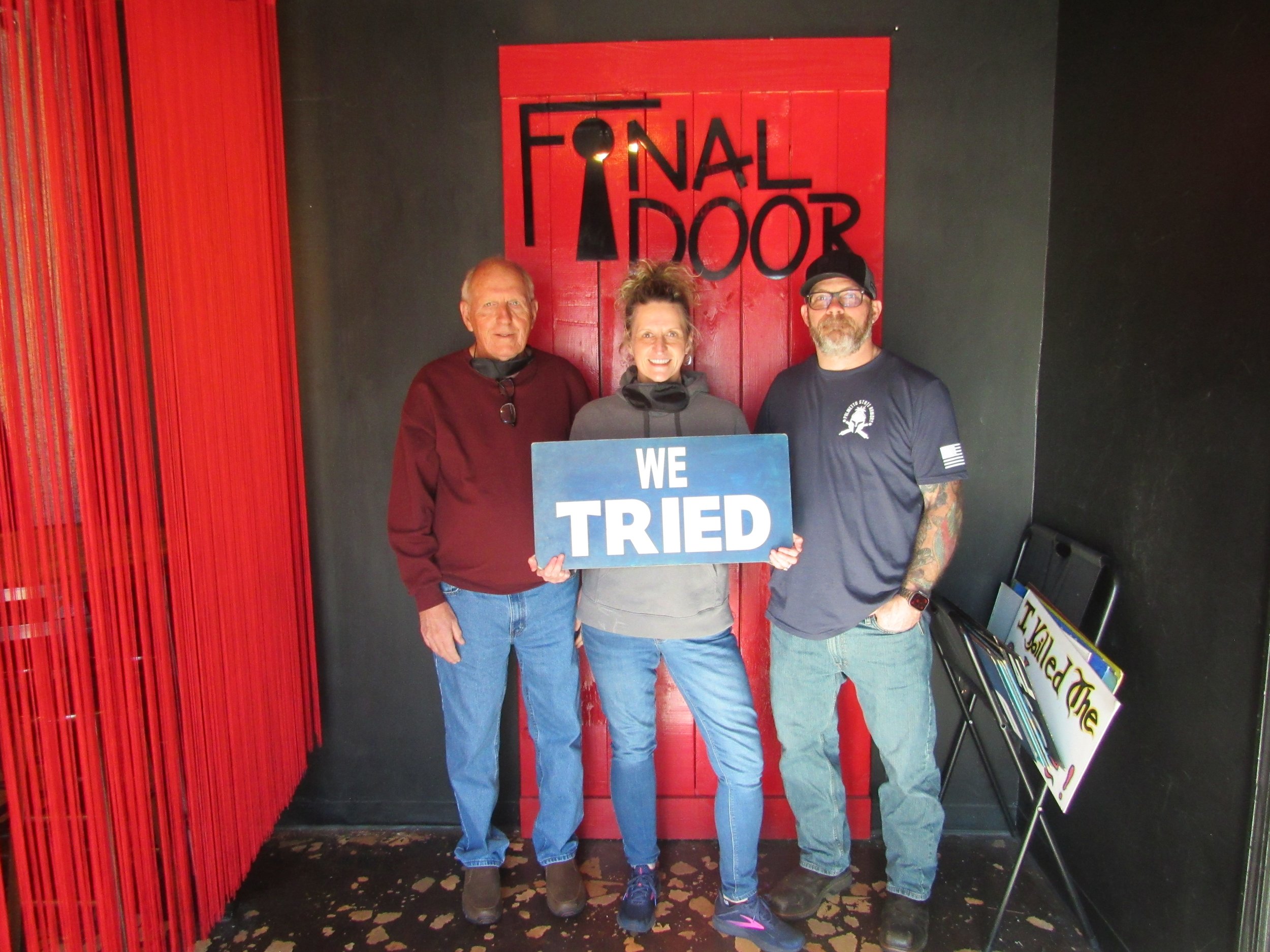 the-final-door-escape-room-columbia-sc-team-photos-1-4-25(2).JPG