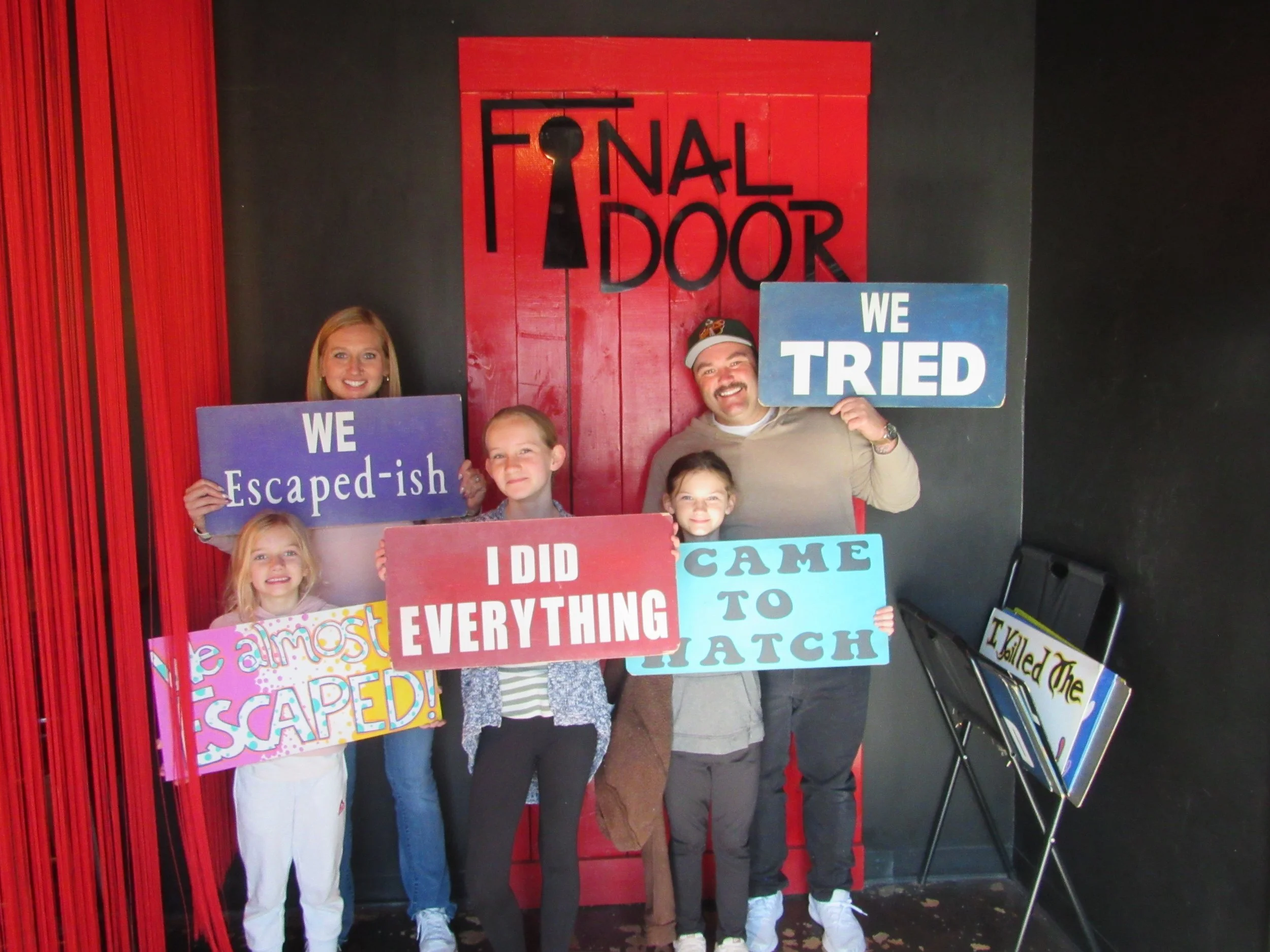 the-final-door-escape-room-columbia-sc-team-photos-1-4-25(4).JPG