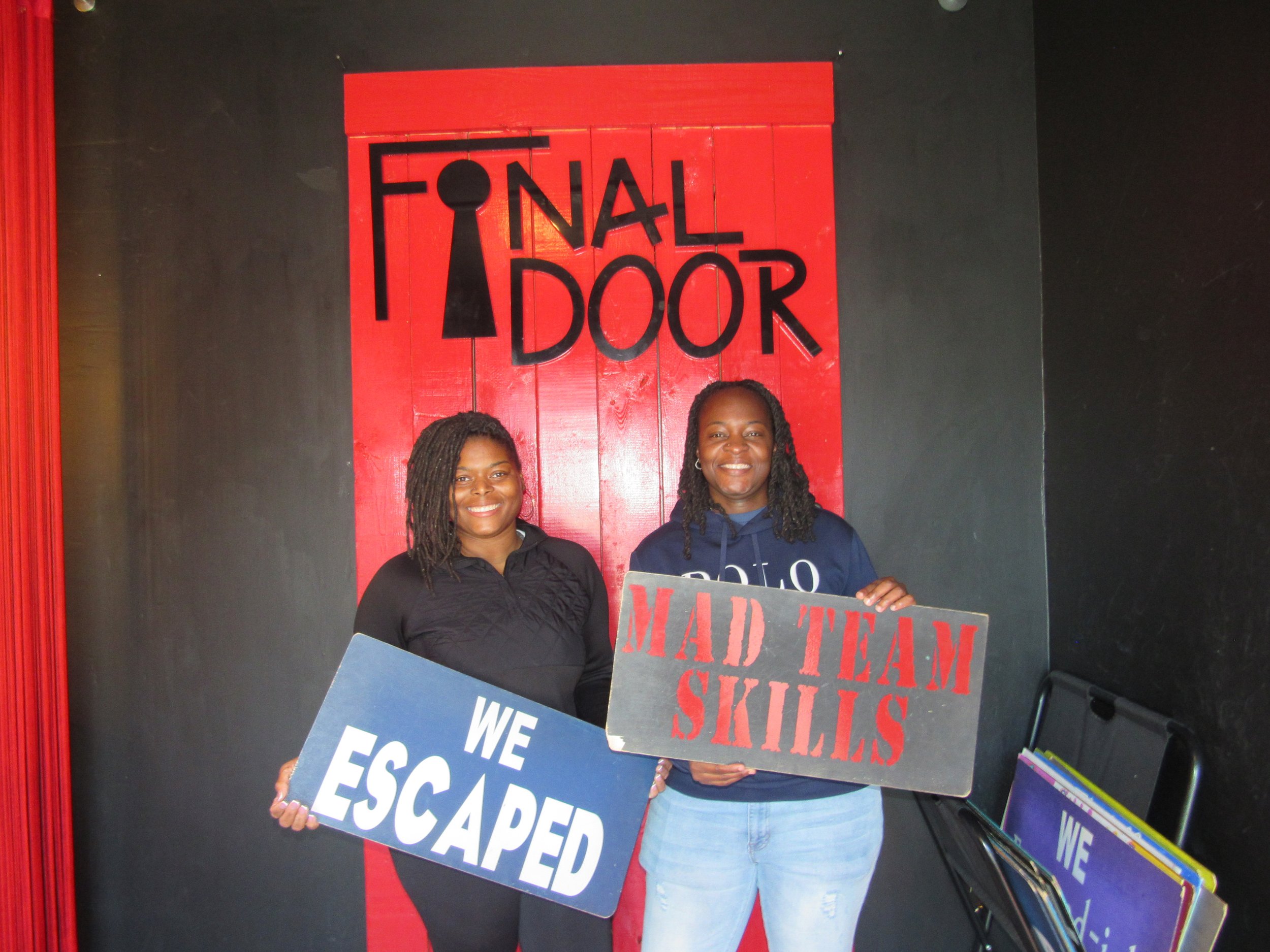 the-final-door-escape-room-columbia-sc-team-photos-1-4-25(5).JPG