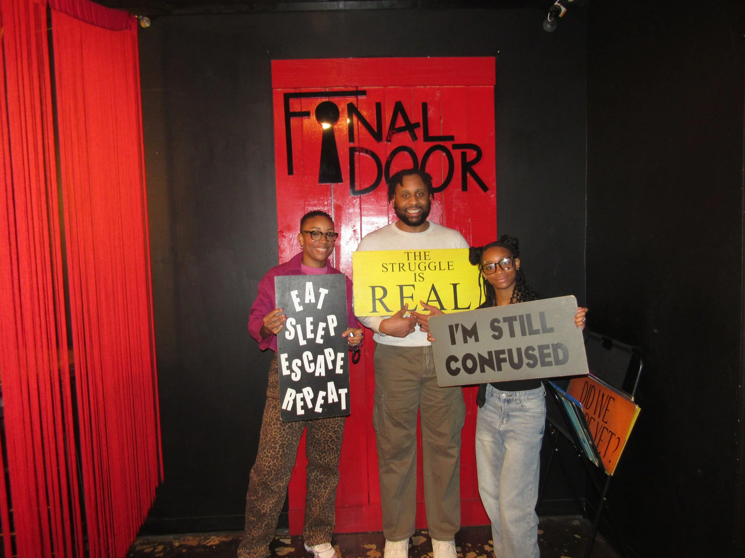 the-final-door-escape-room-columbia-sc-team-photos-1-4-25(15).JPG