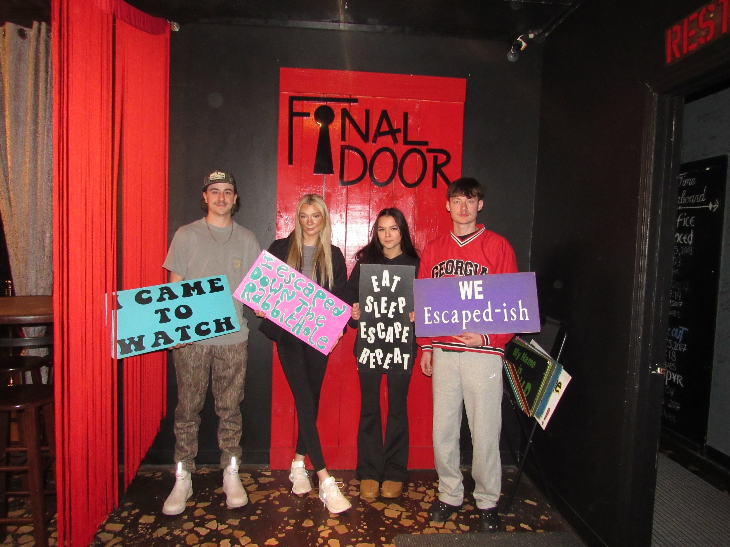 the-final-door-escape-room-columbia-sc-team-photos-1-4-25(22).JPG