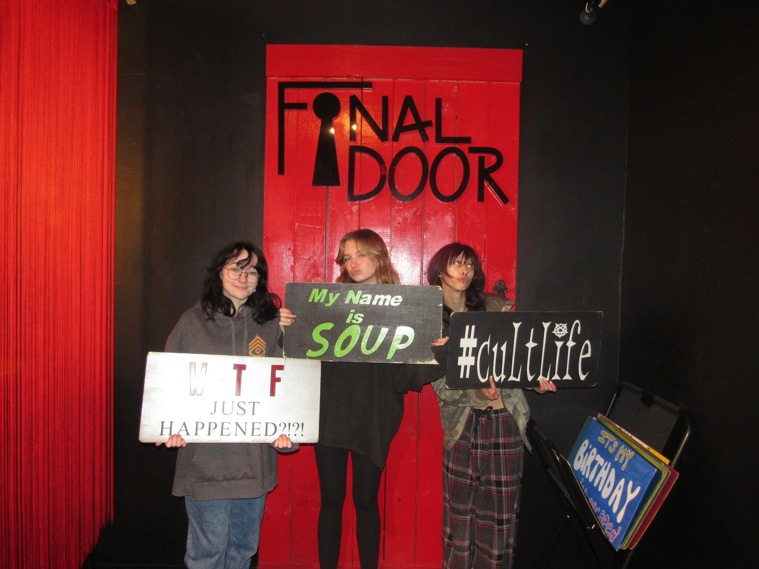 the-final-door-escape-room-columbia-sc-team-photos-1-9-25(8).JPG