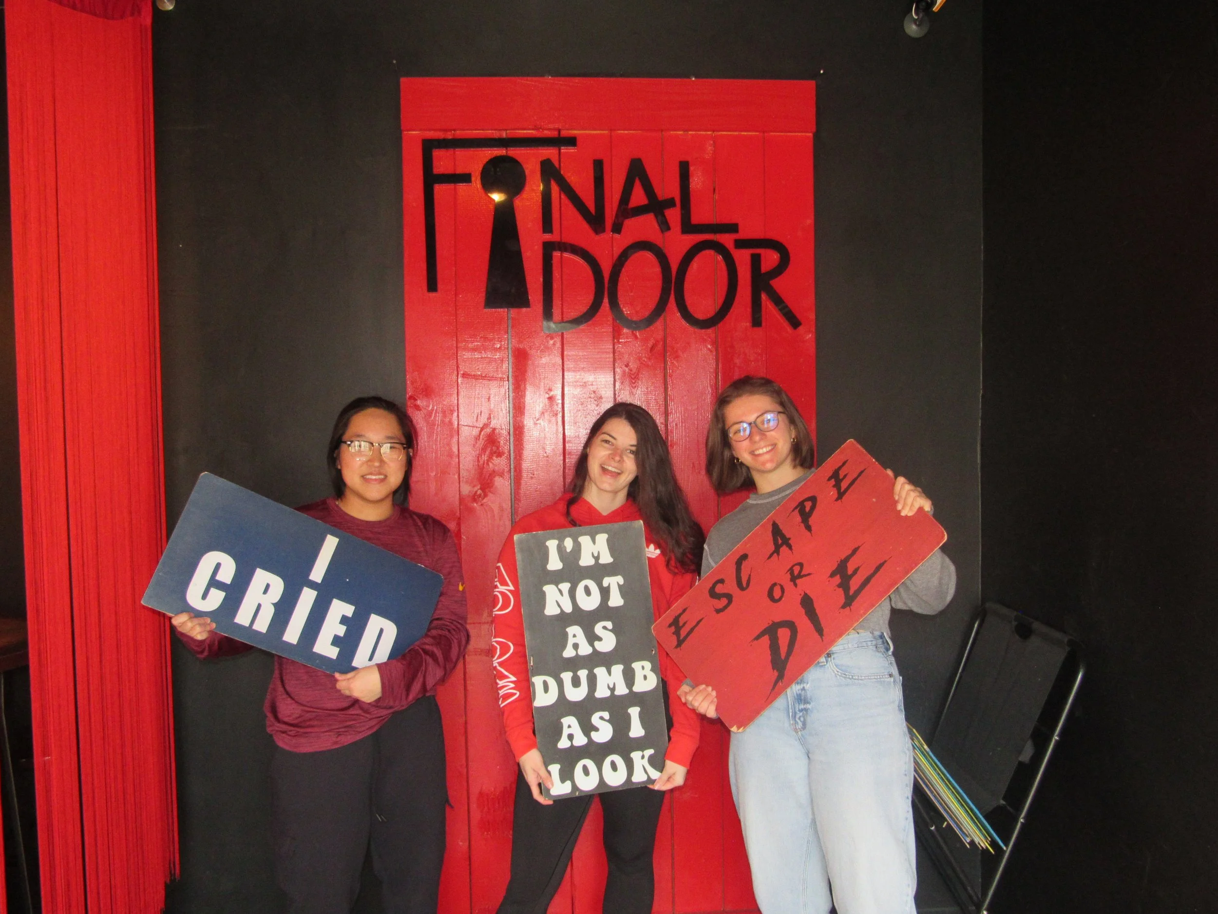 the-final-door-escape-room-columbia-sc-team-photos-1-11-25(9).JPG