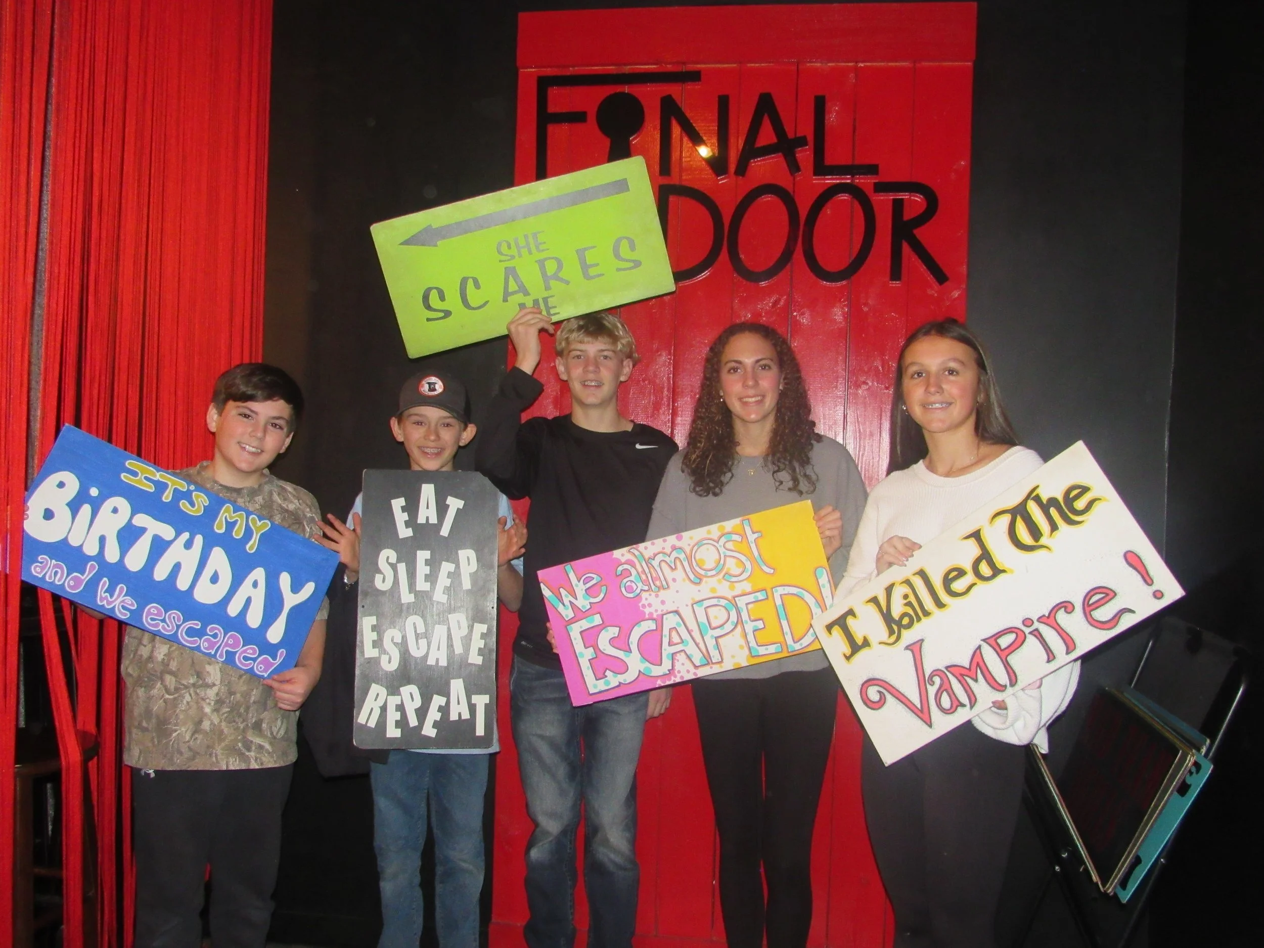 the-final-door-escape-room-columbia-sc-team-photos-1-11-25(15).JPG