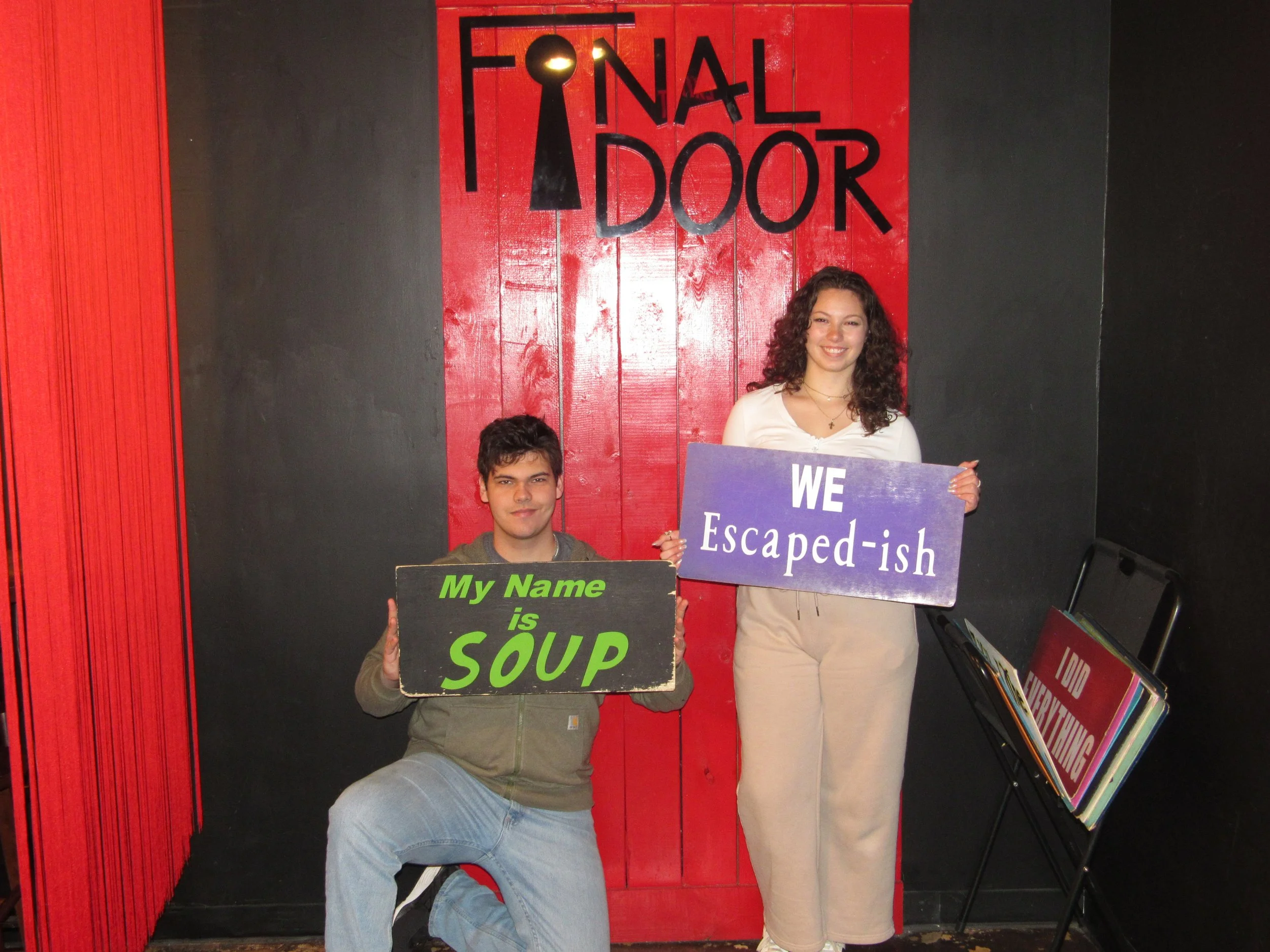 the-final-door-escape-room-columbia-sc-team-photos-1-17-25(4).JPG