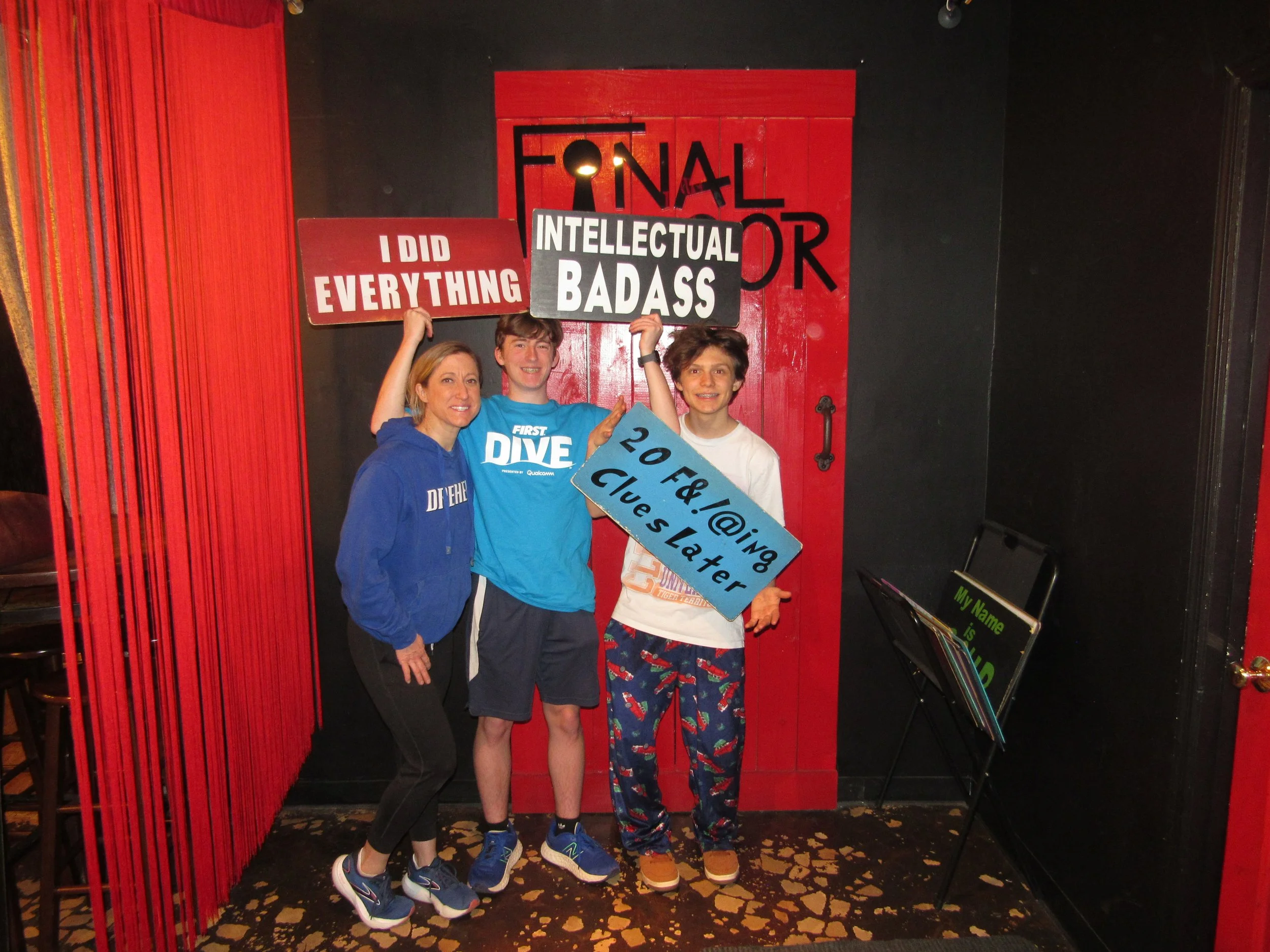 the-final-door-escape-room-columbia-sc-team-photos-1-18-25(23).JPG