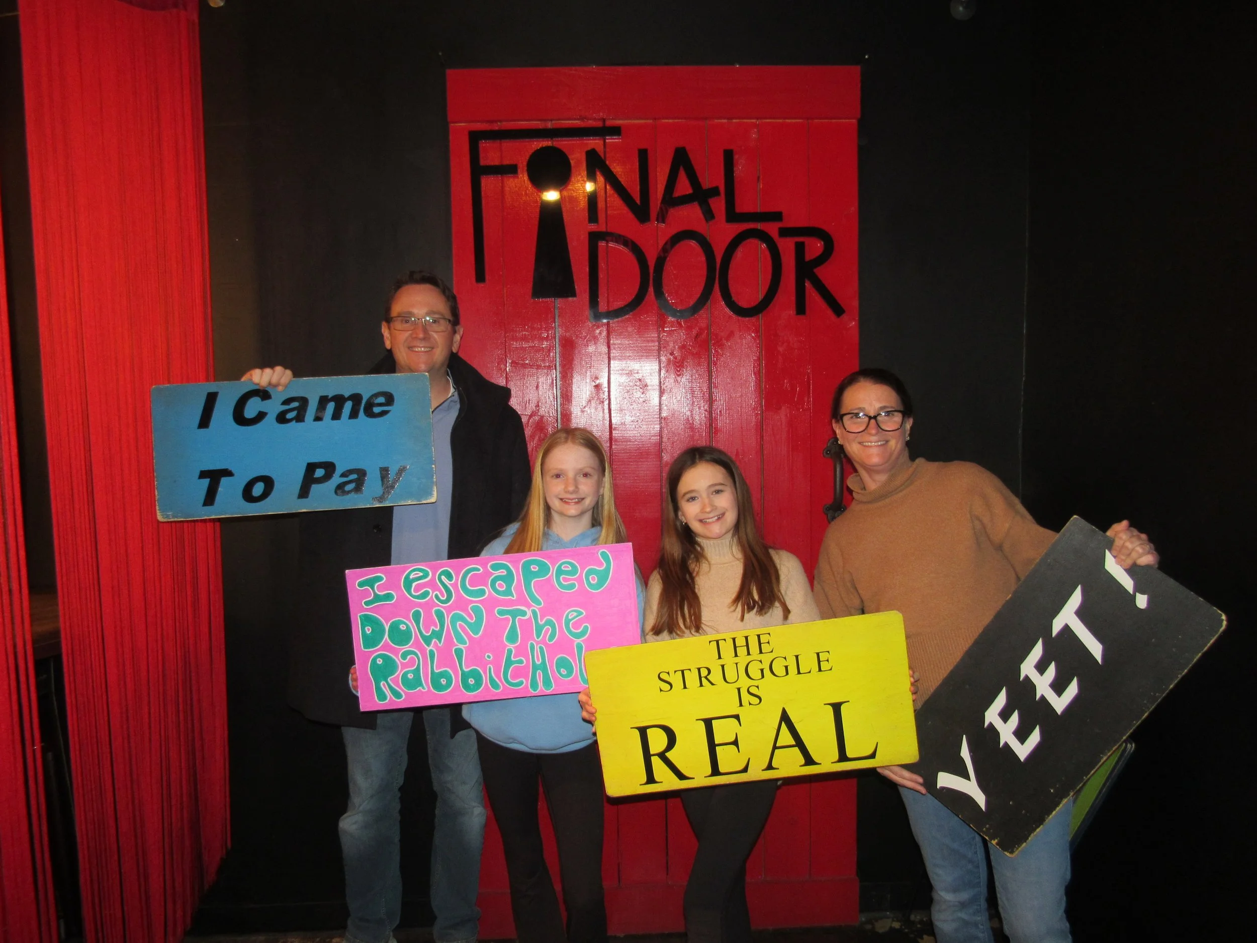 the-final-door-escape-room-columbia-sc-team-photos-1-19-25(27).JPG