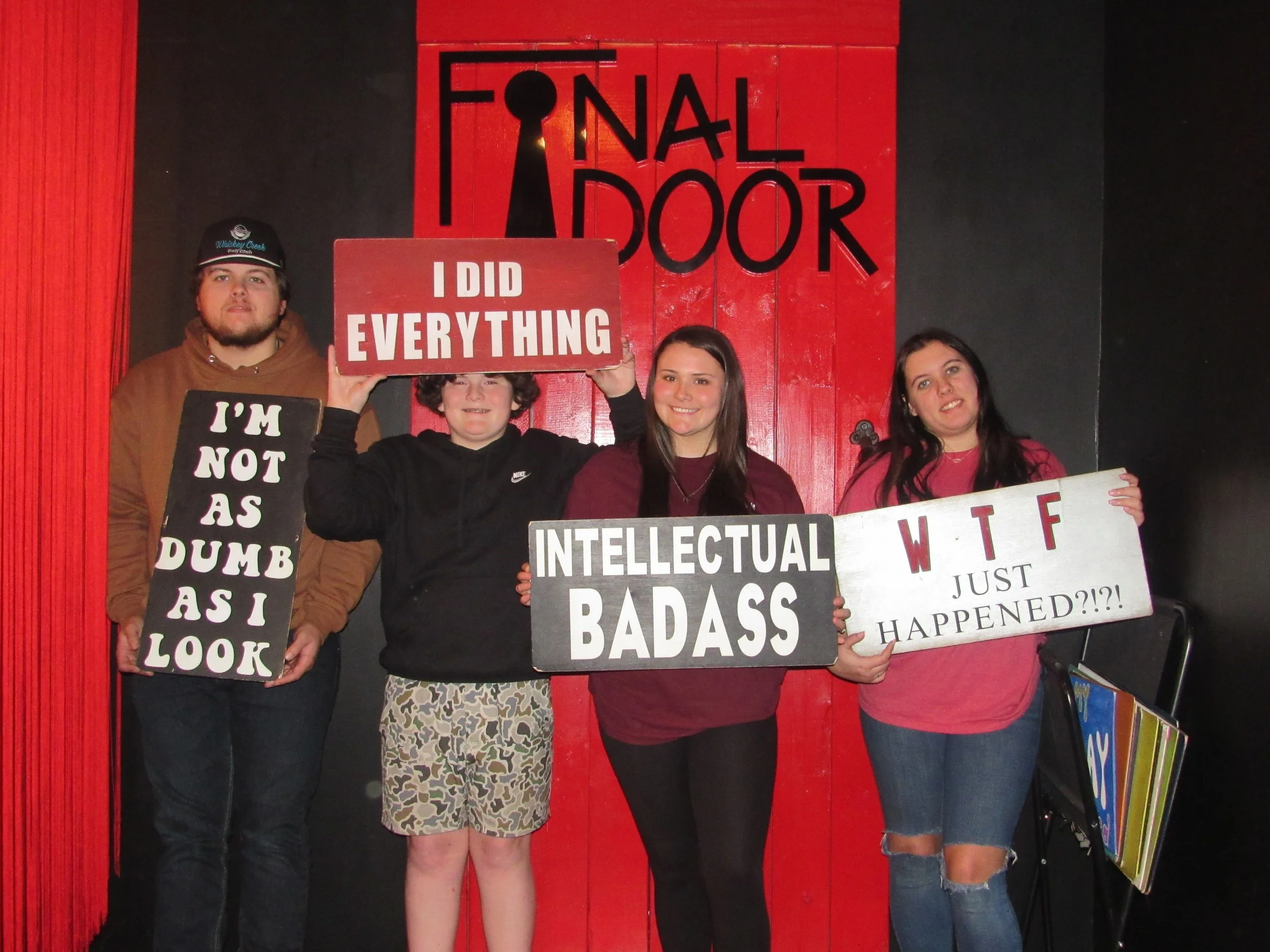the-final-door-escape-room-columbia-sc-team-photos-1-19-25(29).JPG