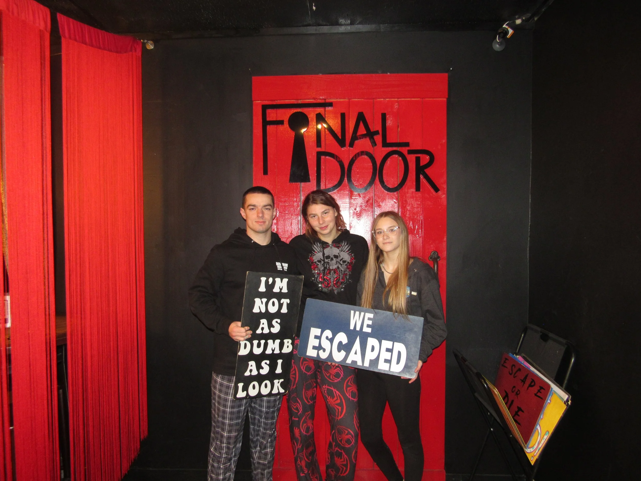 the-final-door-escape-room-columbia-sc-team-photos-1-19-25(31).JPG
