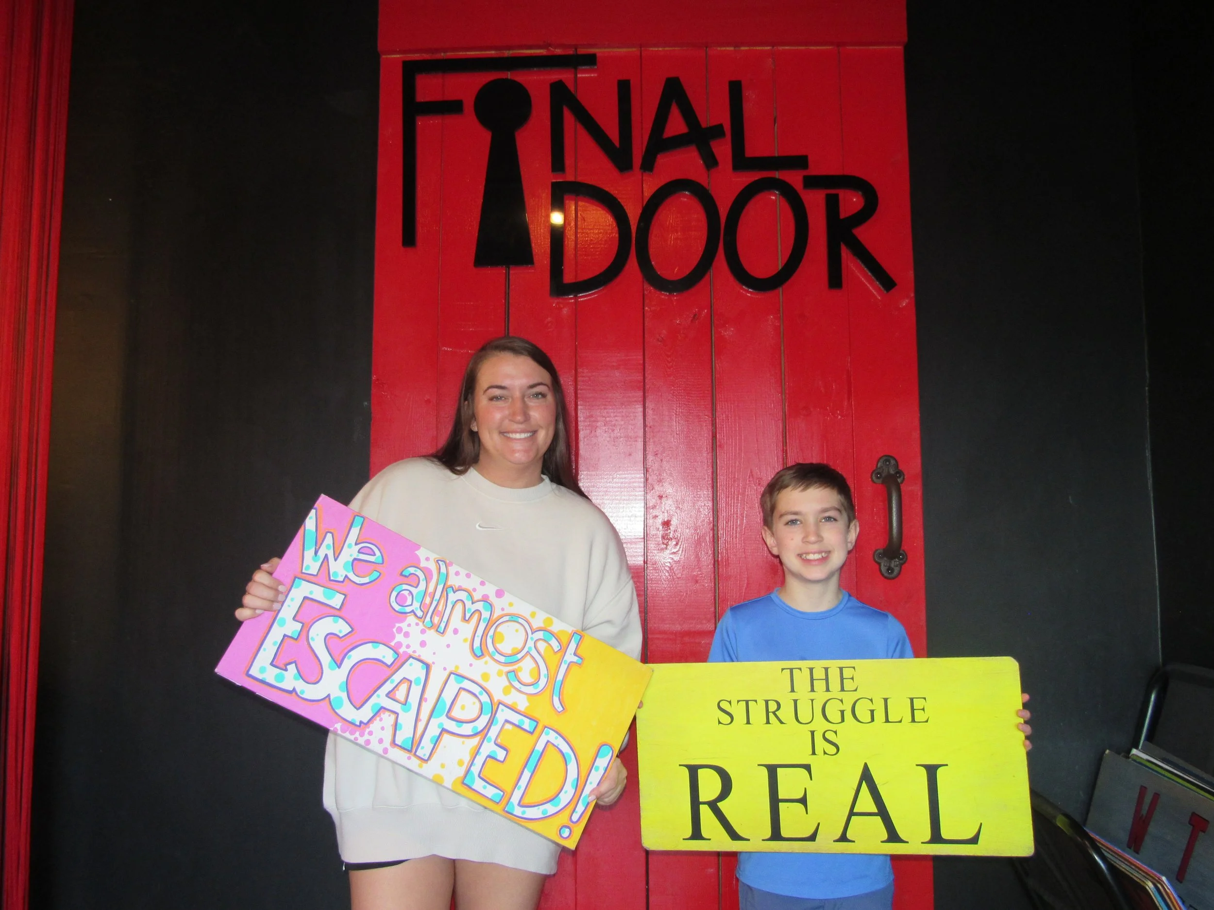 the-final-door-escape-room-columbia-sc-team-photos-1-19-25(35).JPG