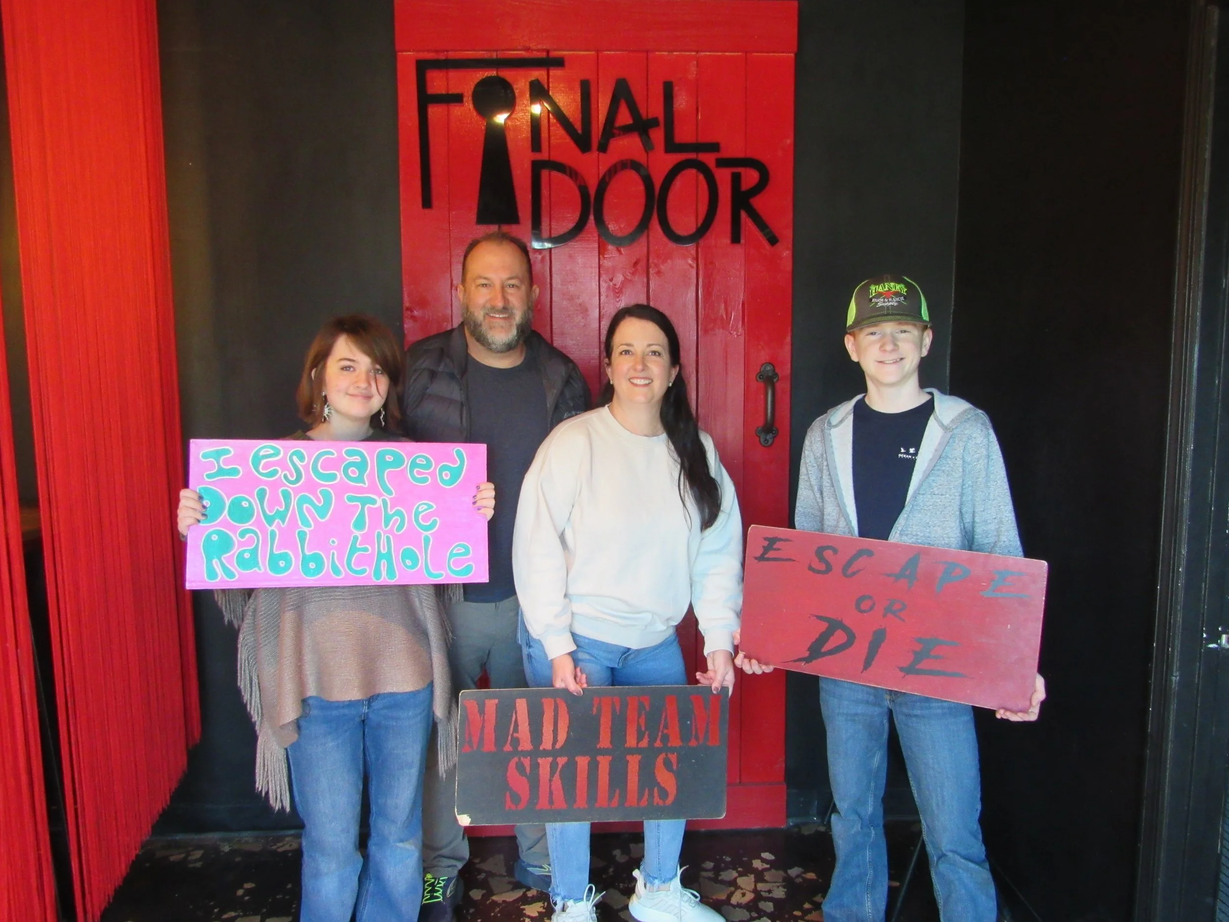 the-final-door-escape-room-columbia-sc-team-photos-1-20-25(29).JPG
