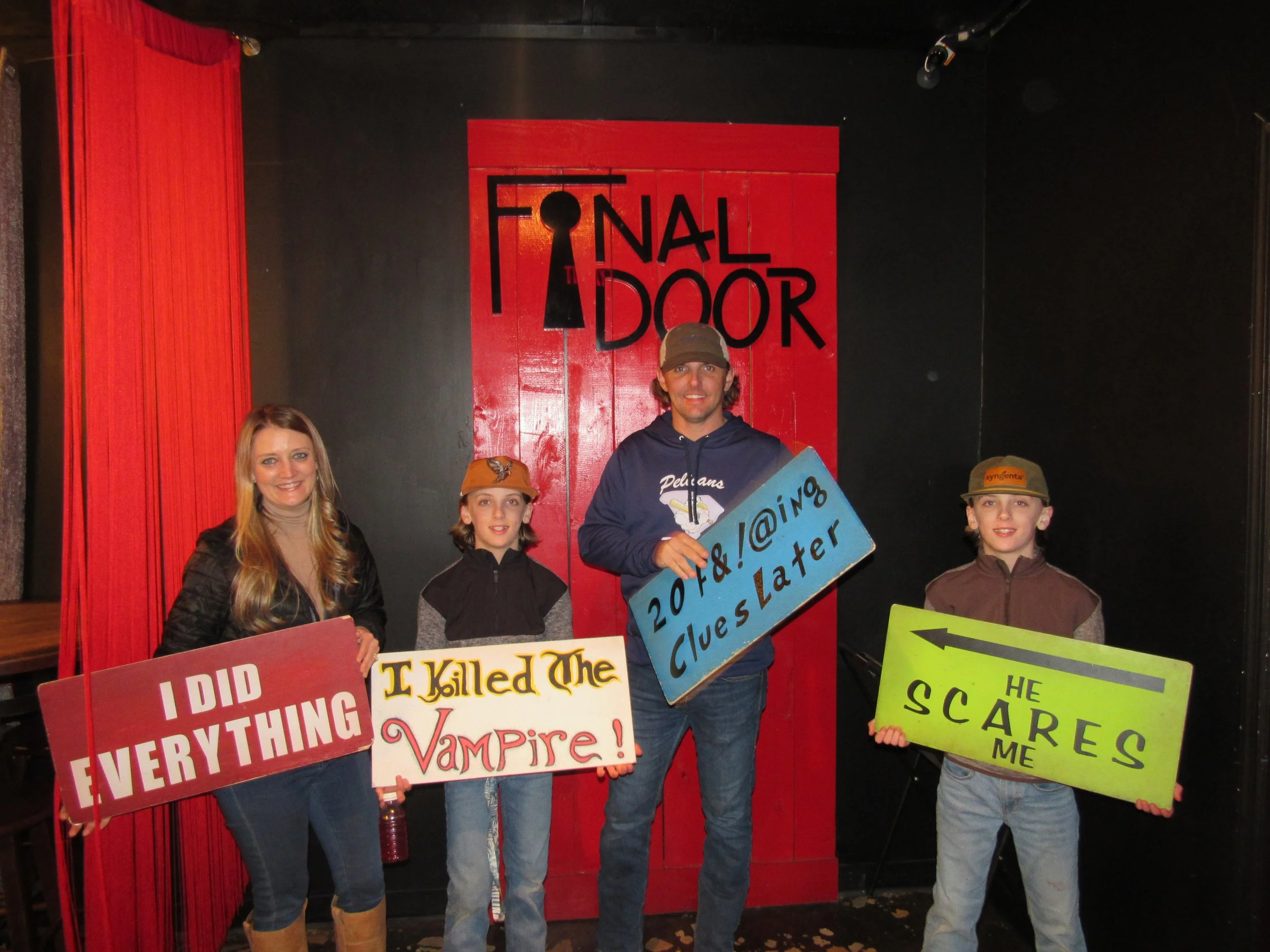 the-final-door-escape-room-columbia-sc-team-photos-1-25-25(15).JPG