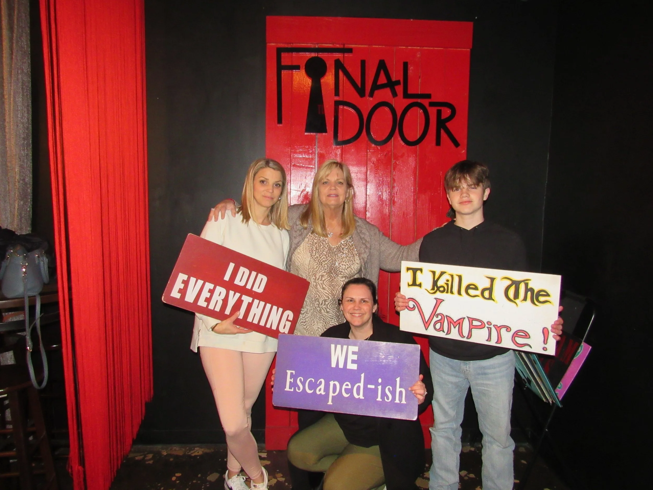 the-final-door-escape-room-columbia-sc-team-photos-1-25-25(20).JPG