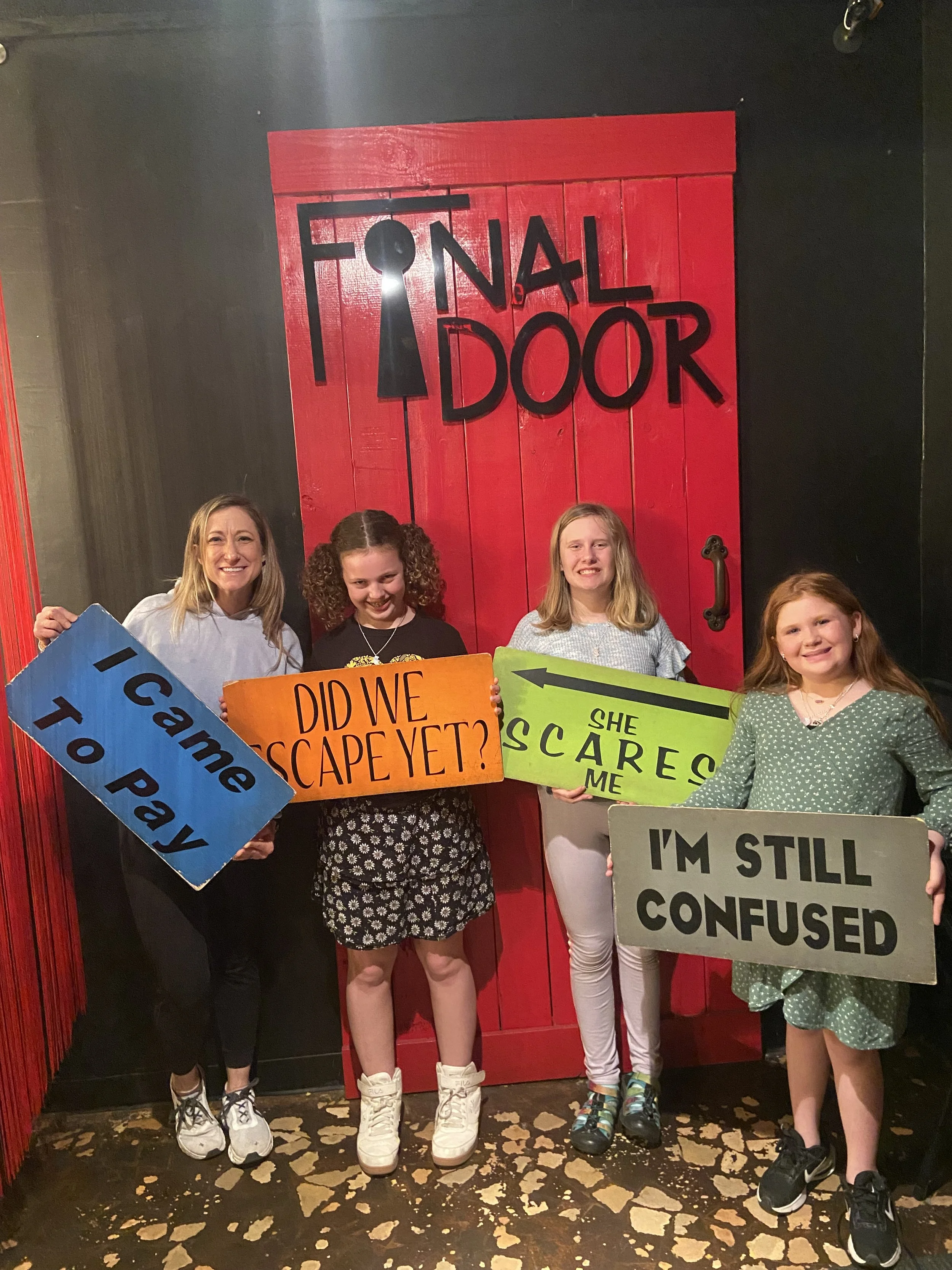 the-final-door-escape-room-columbia-sc-team-photos-2-1-25(8).JPG