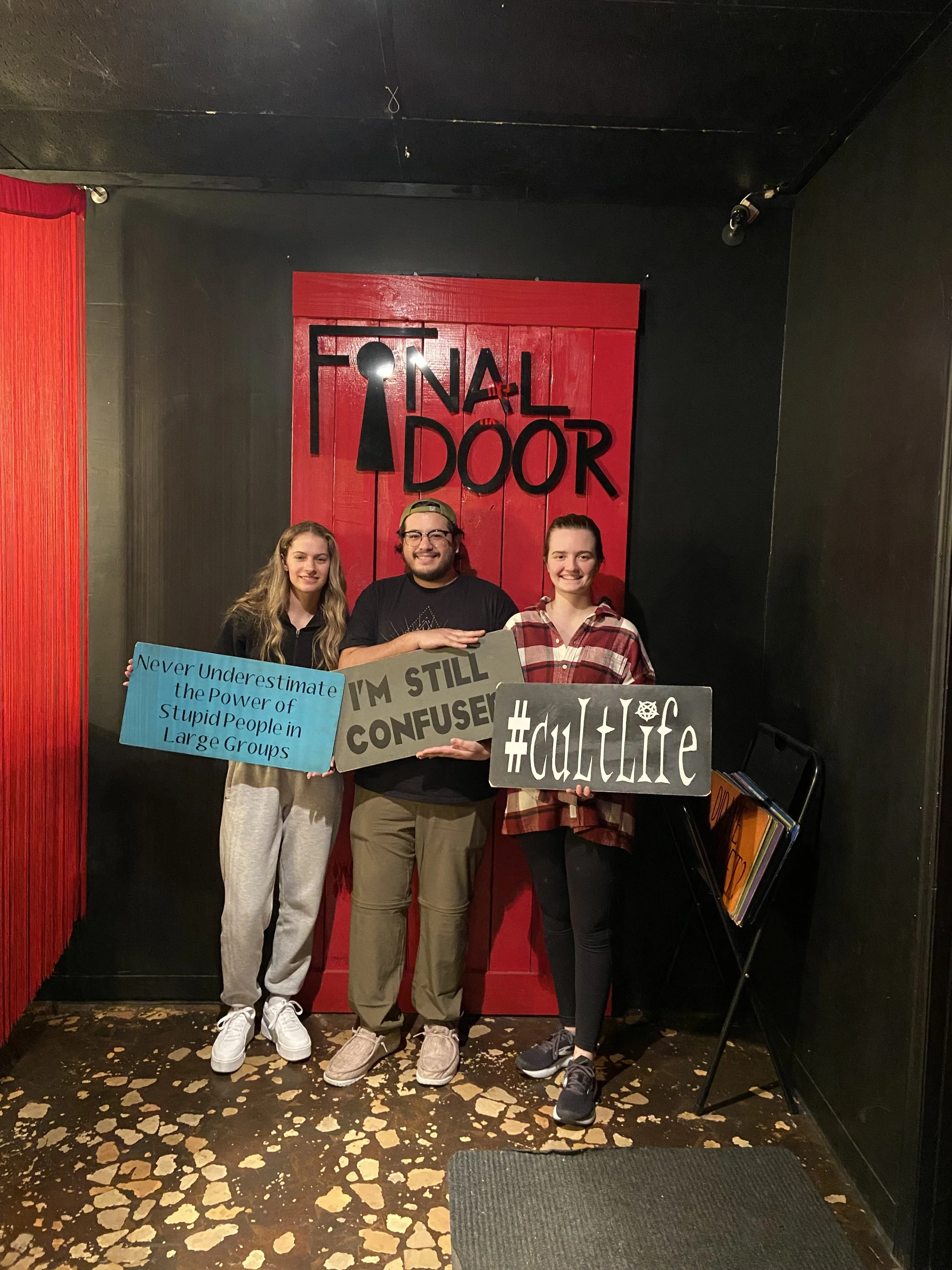 the-final-door-escape-room-columbia-sc-team-photos-2-15-25(7).JPG