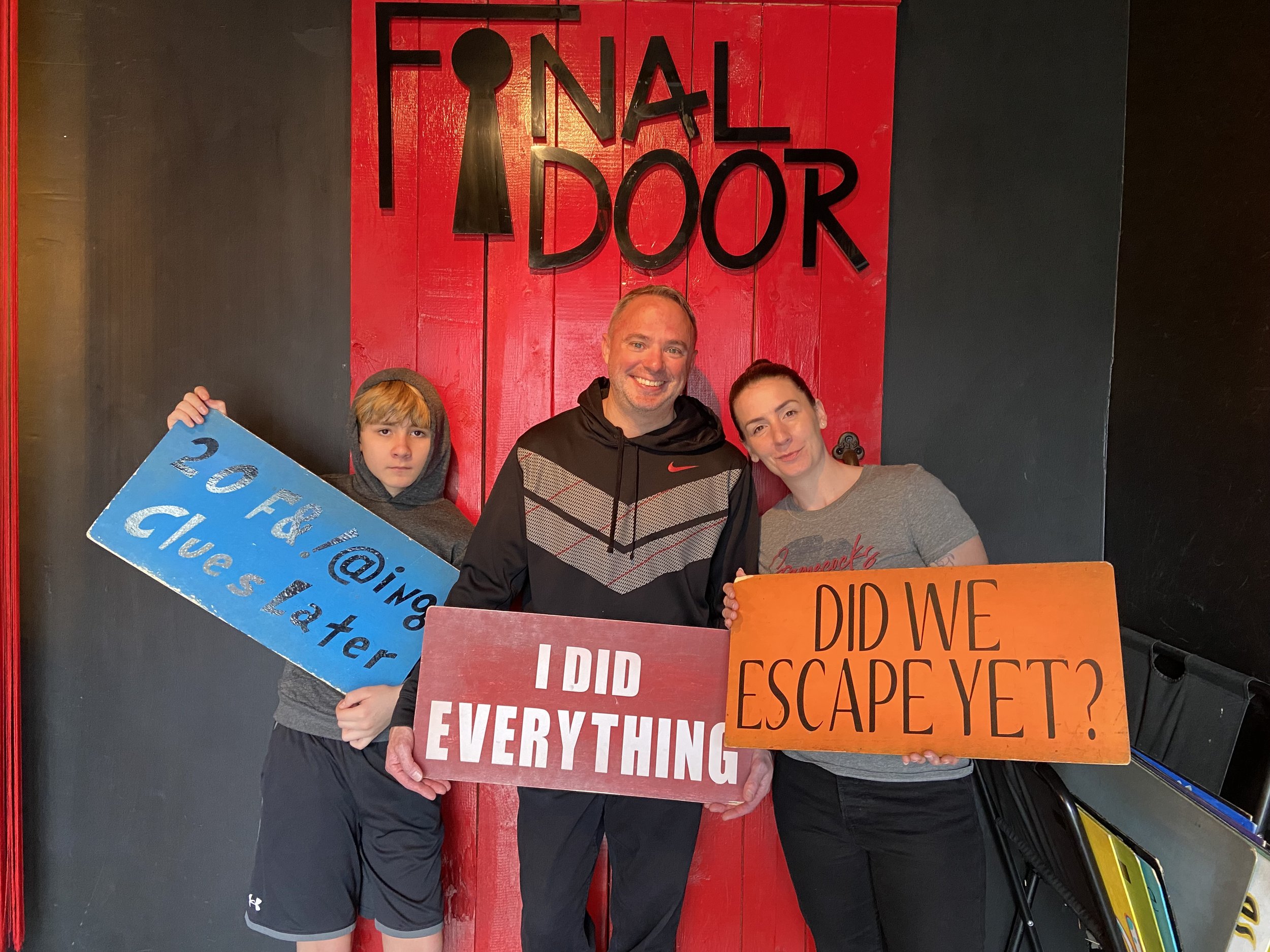 the-final-door-escape-room-columbia-sc-team-photos-2-16-25(1).JPG