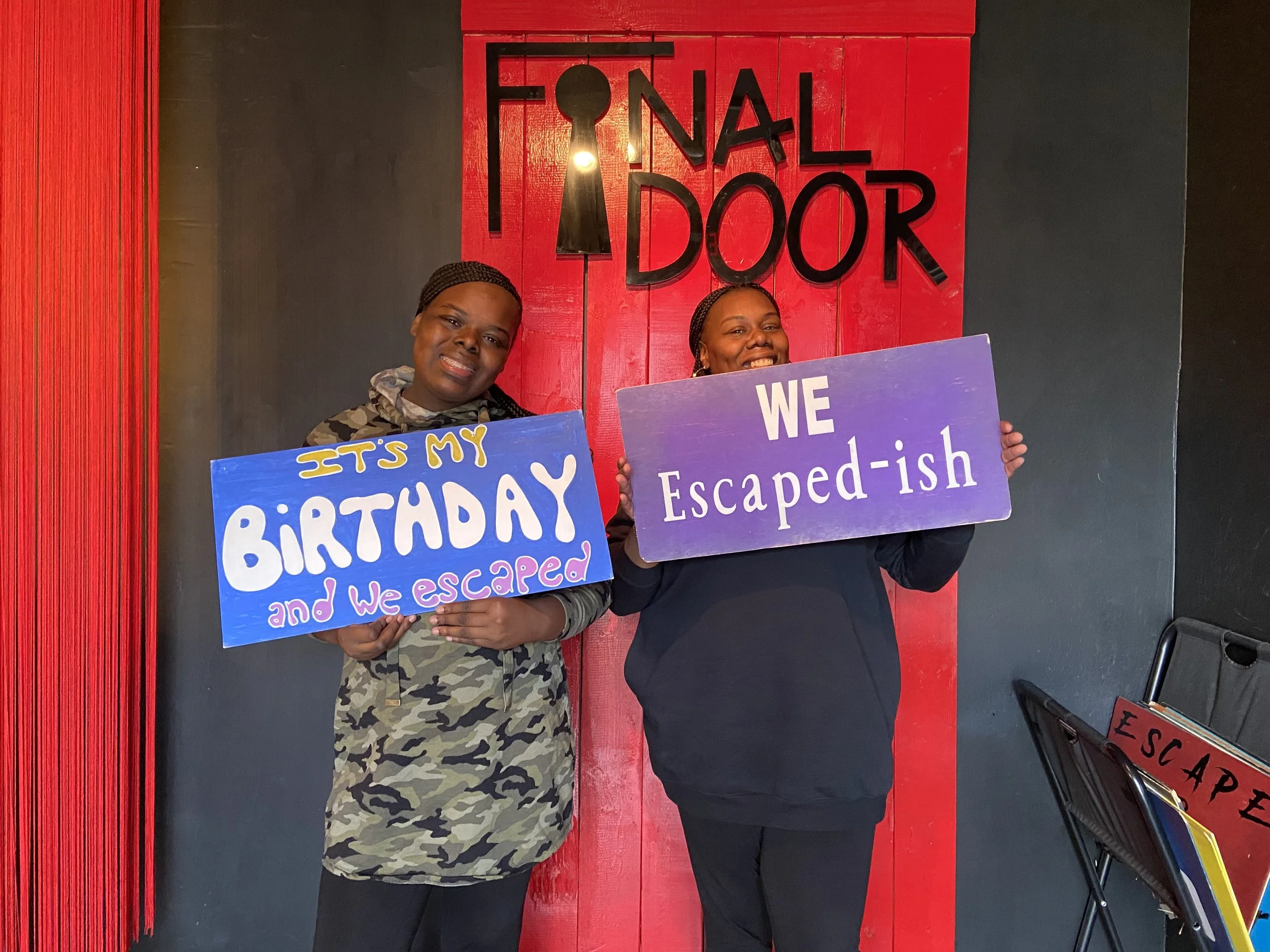 the-final-door-escape-room-columbia-sc-team-photos-2-23-25(7).JPG