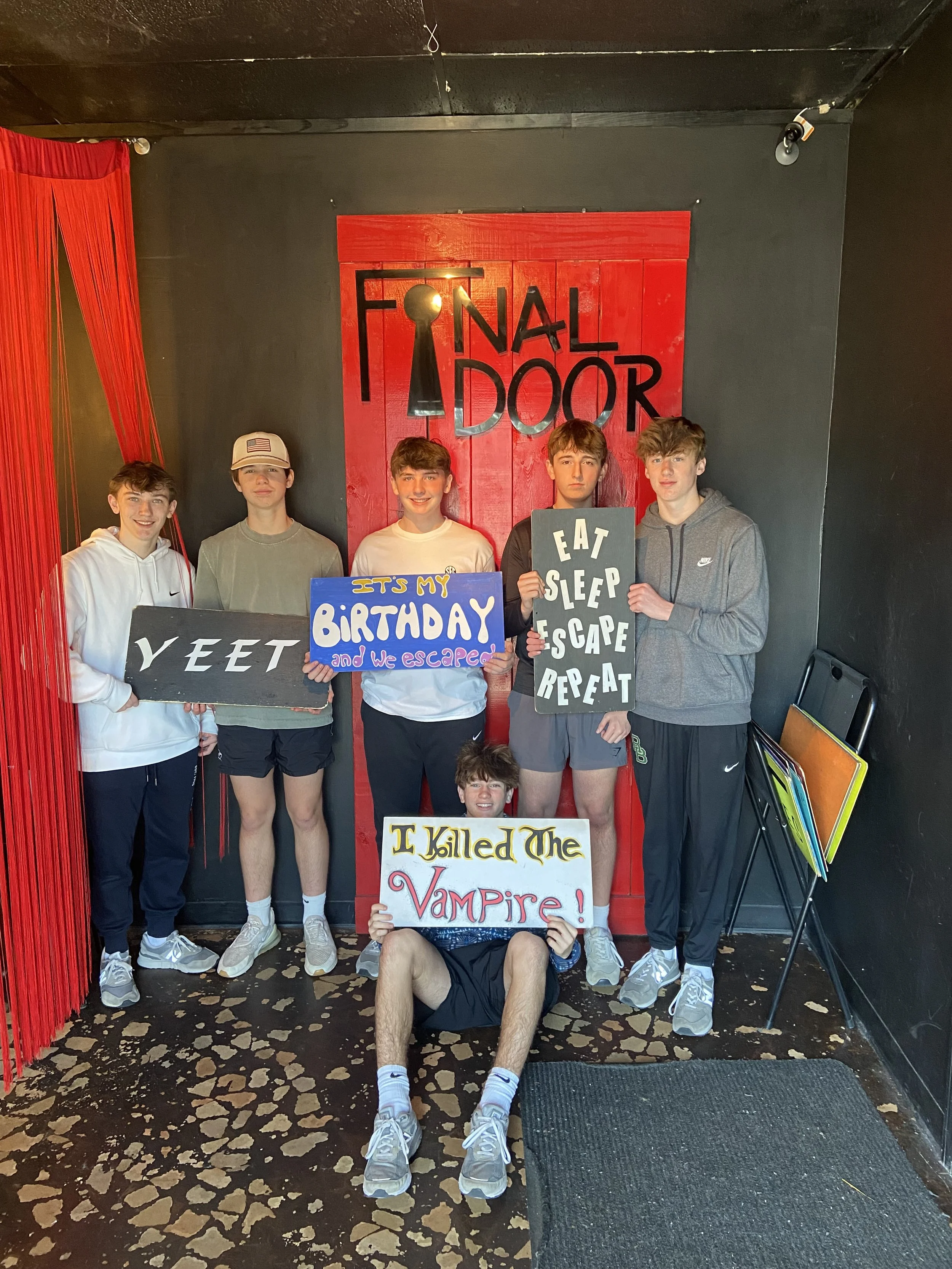 the-final-door-escape-room-columbia-sc-team-photos-3-1-25(11).JPG