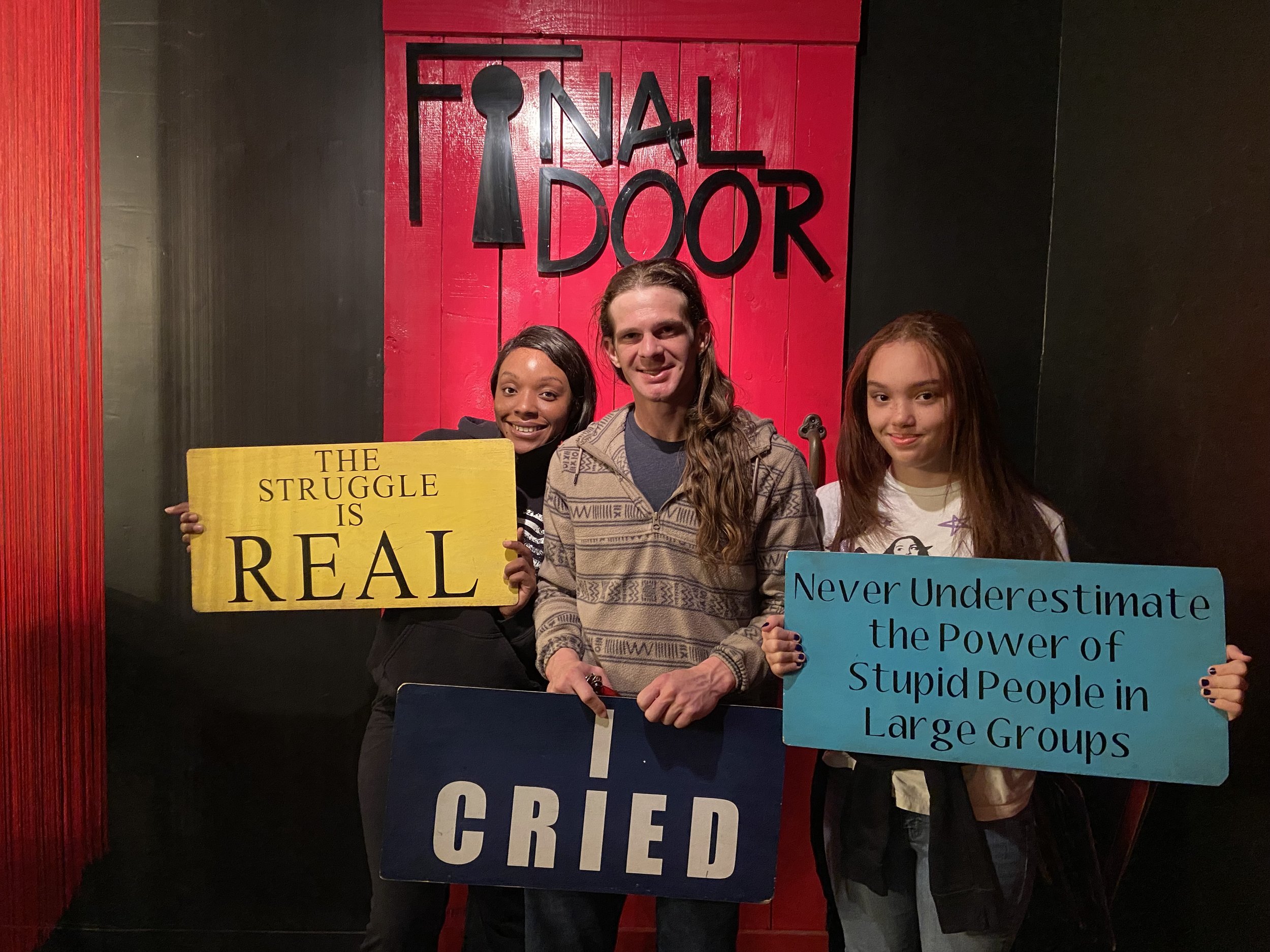 the-final-door-escape-room-columbia-sc-team-photos-3-1-25(21).JPG