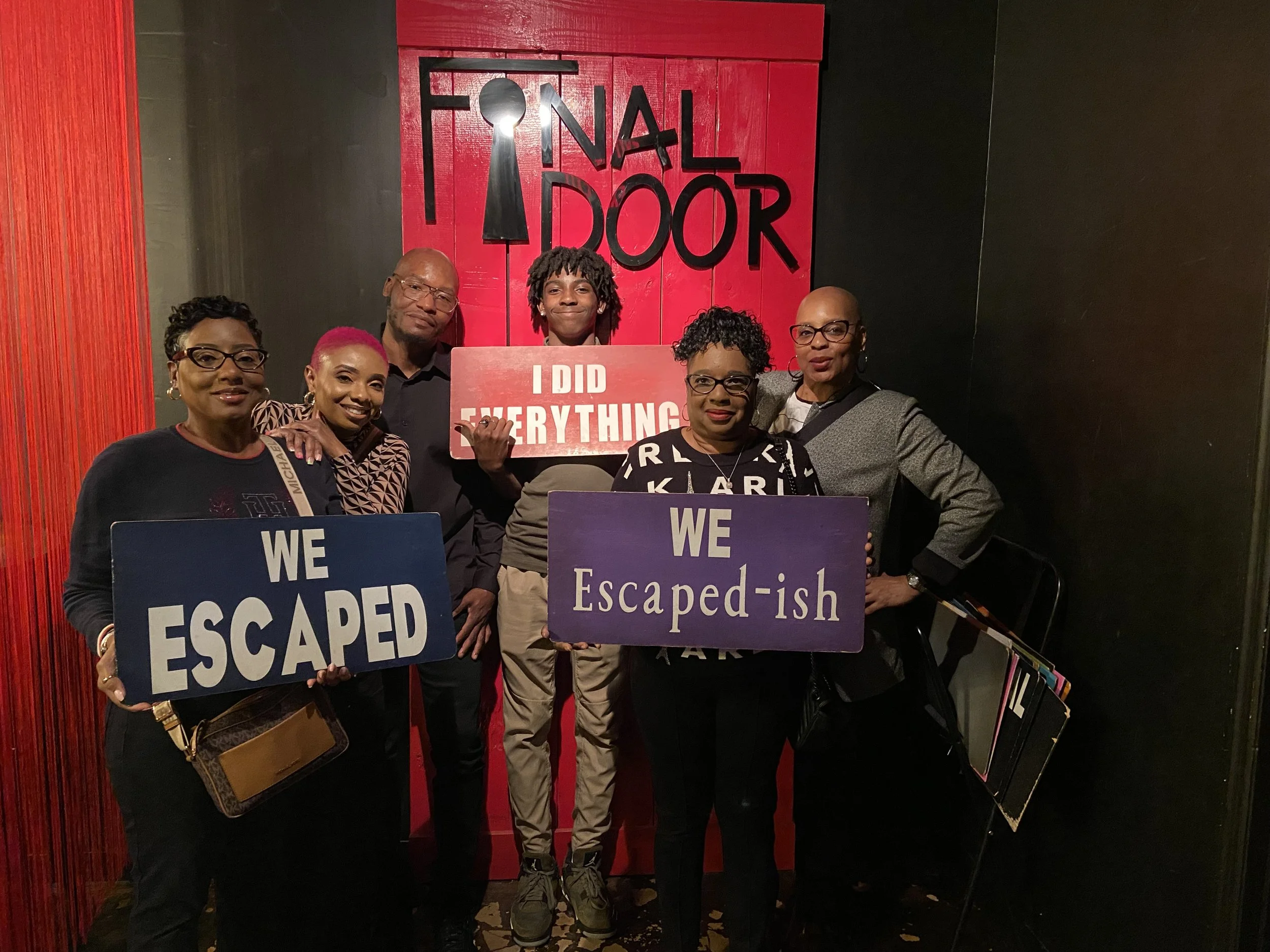 the-final-door-escape-room-columbia-sc-team-photos-3-1-25(23).JPG