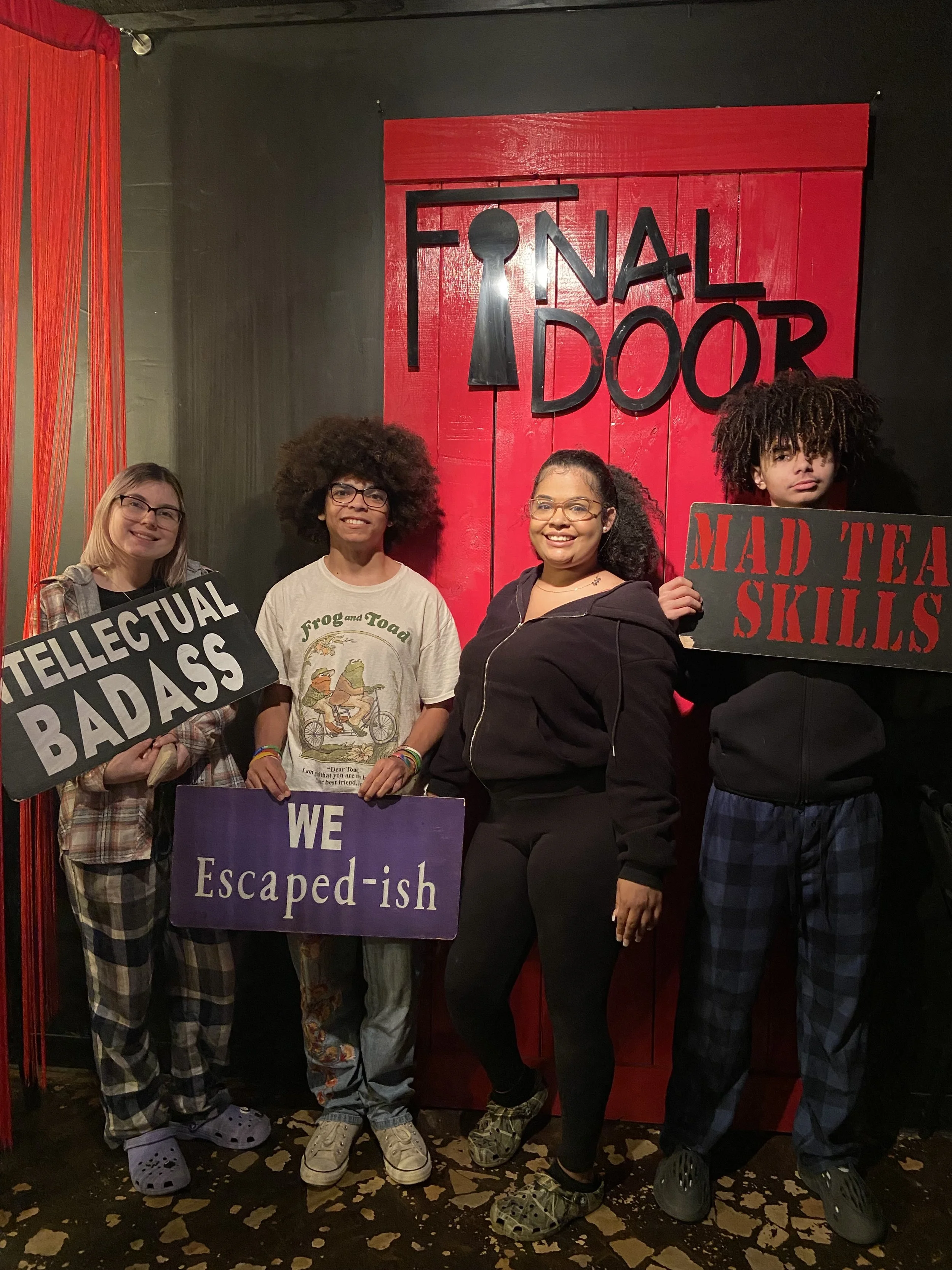 the-final-door-escape-room-columbia-sc-team-photos-3-1-25(24).JPG