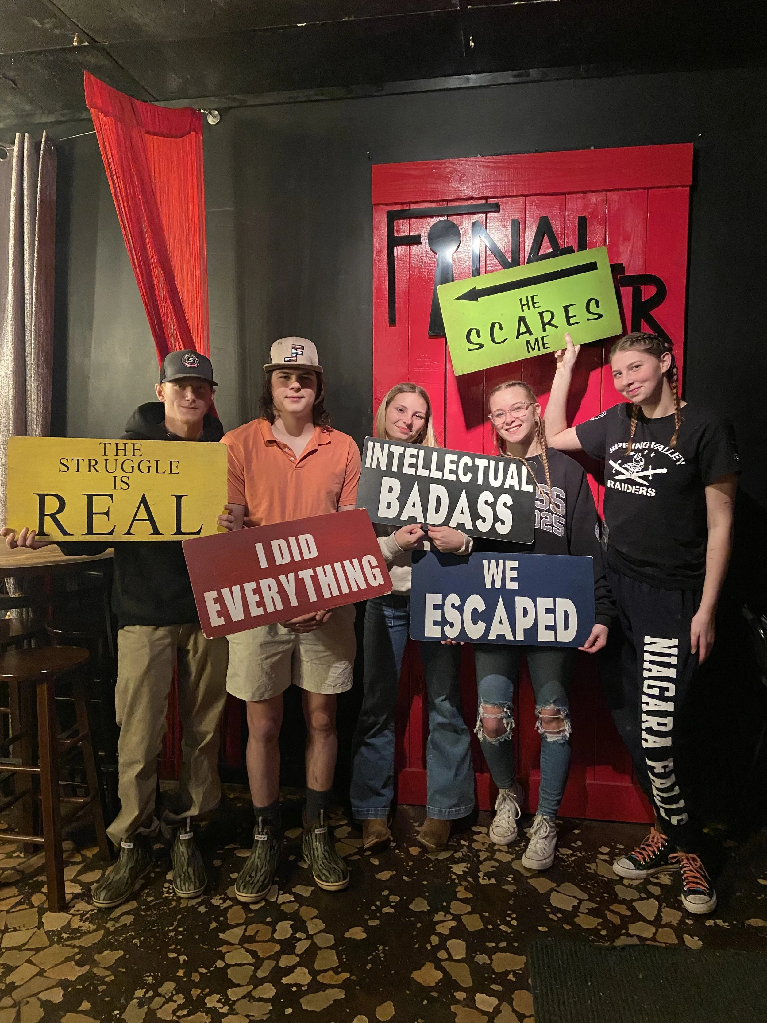 the-final-door-escape-room-columbia-sc-team-photos-3-2-25(11).JPG