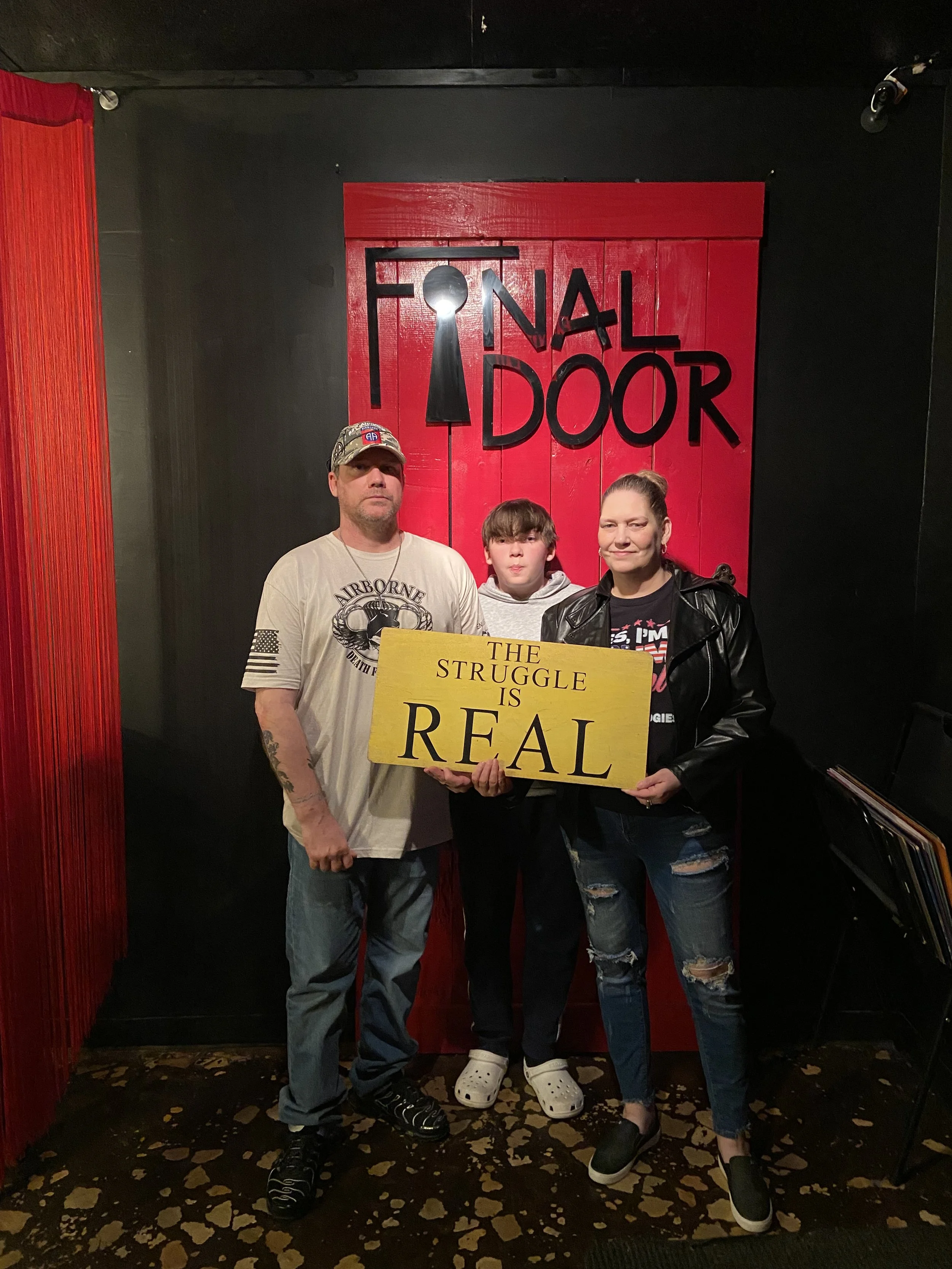 the-final-door-escape-room-columbia-sc-team-photos-3-7-25(4).JPG