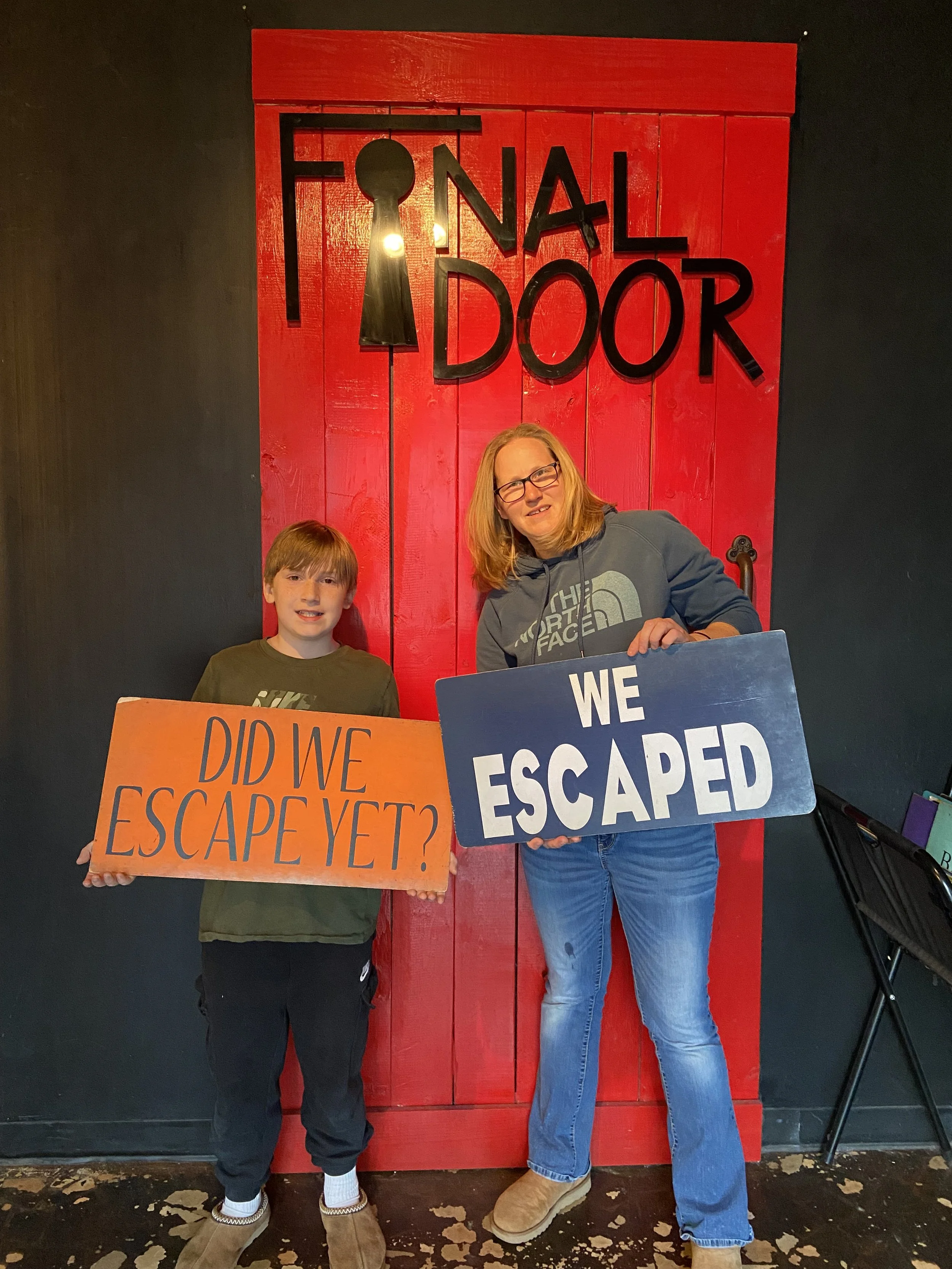 the-final-door-escape-room-columbia-sc-team-photos-3-9-25(1).JPG