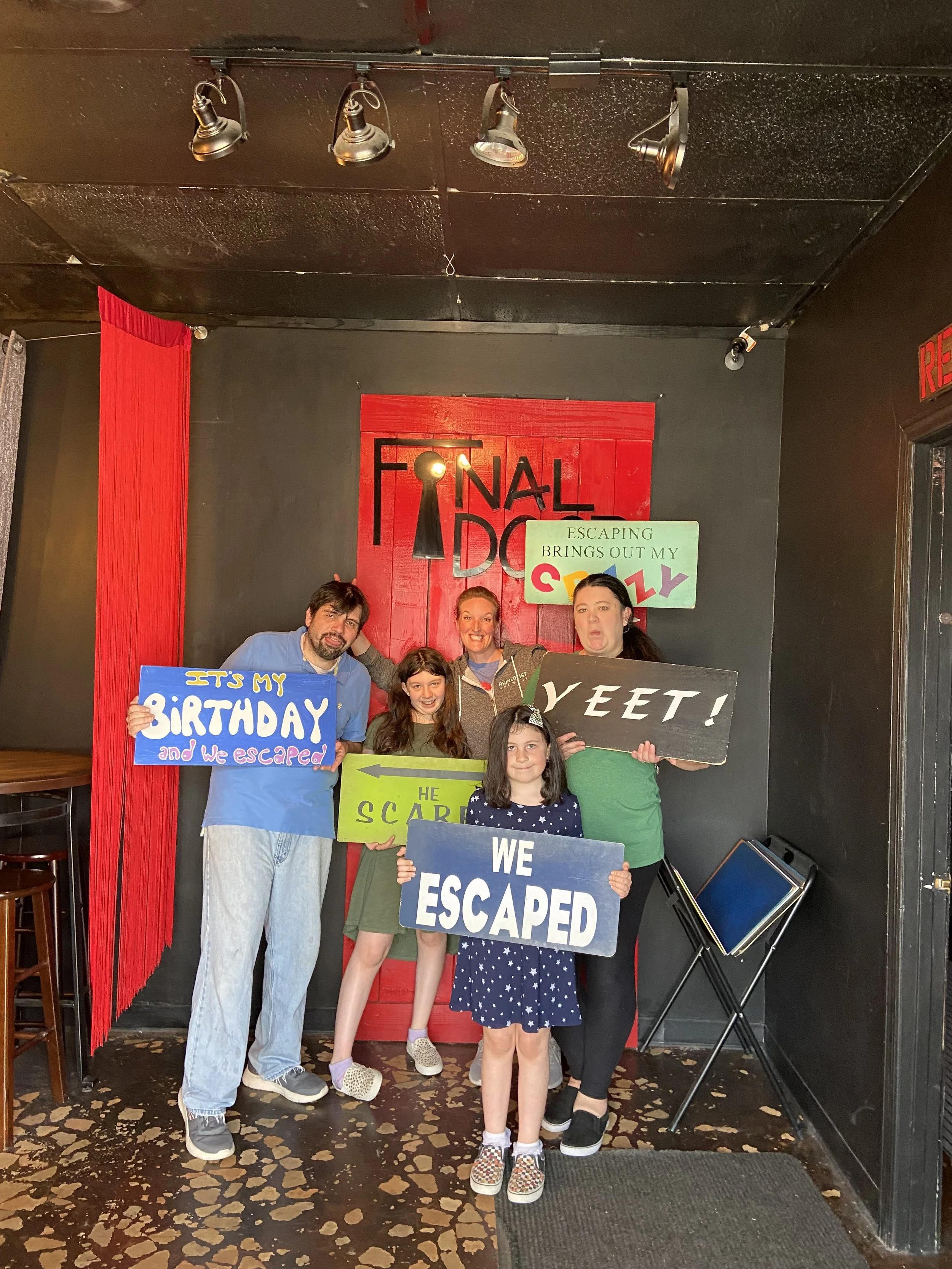 the-final-door-escape-room-columbia-sc-team-photos-3-16-25(4).JPG