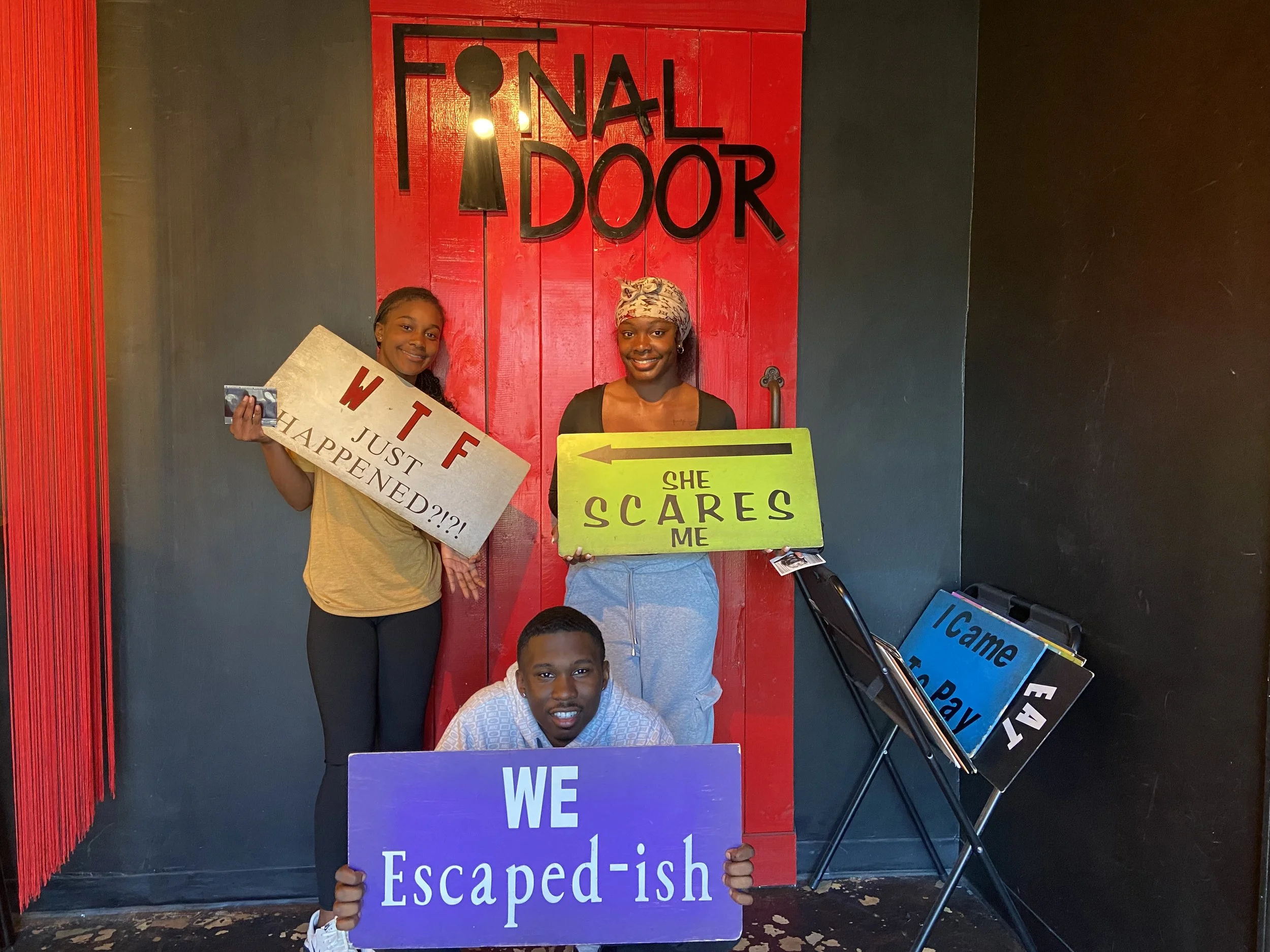 the-final-door-escape-room-columbia-sc-team-photos-3-17-25(11).JPG