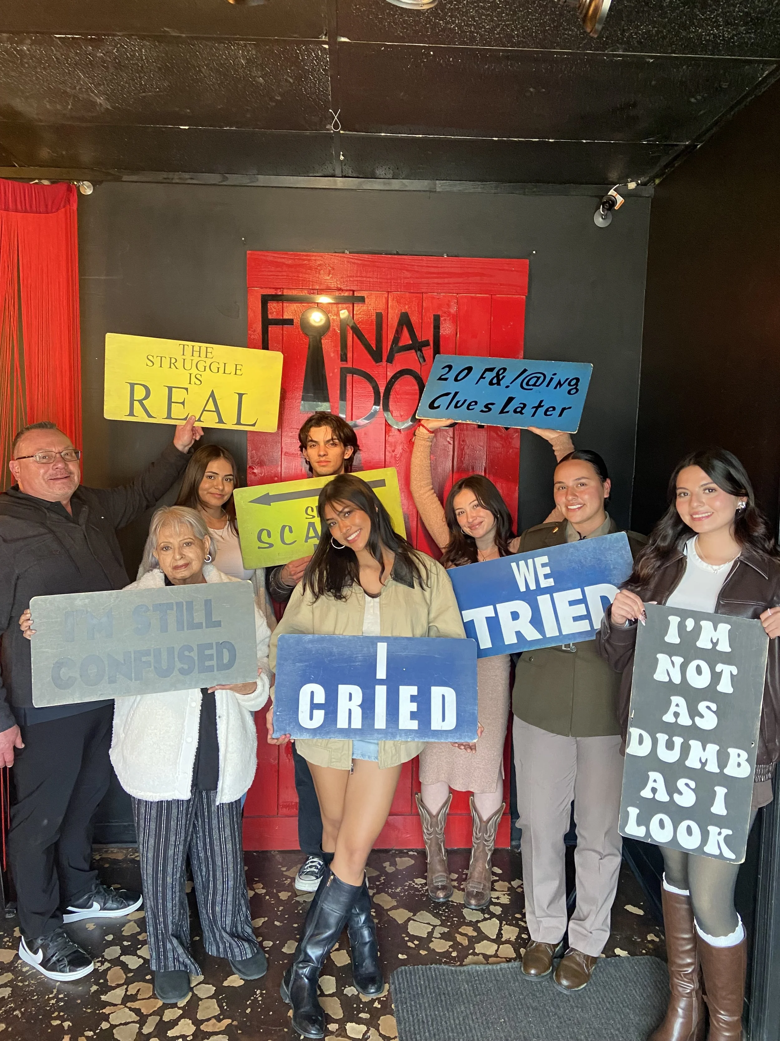 the-final-door-escape-room-columbia-sc-team-photos-3-20-25 (11).JPG