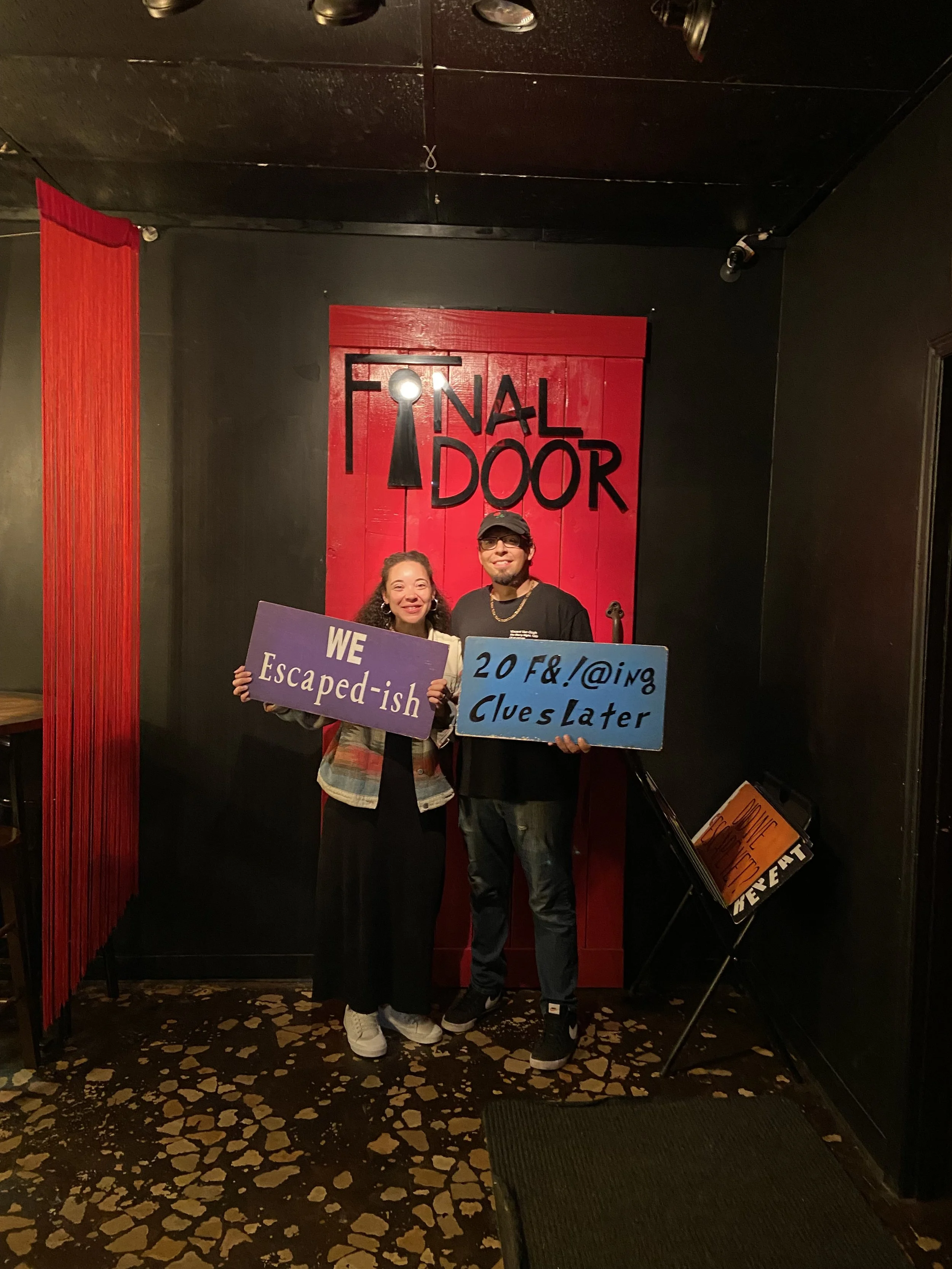 the-final-door-escape-room-columbia-sc-team-photos-3-23-25 (6).JPG