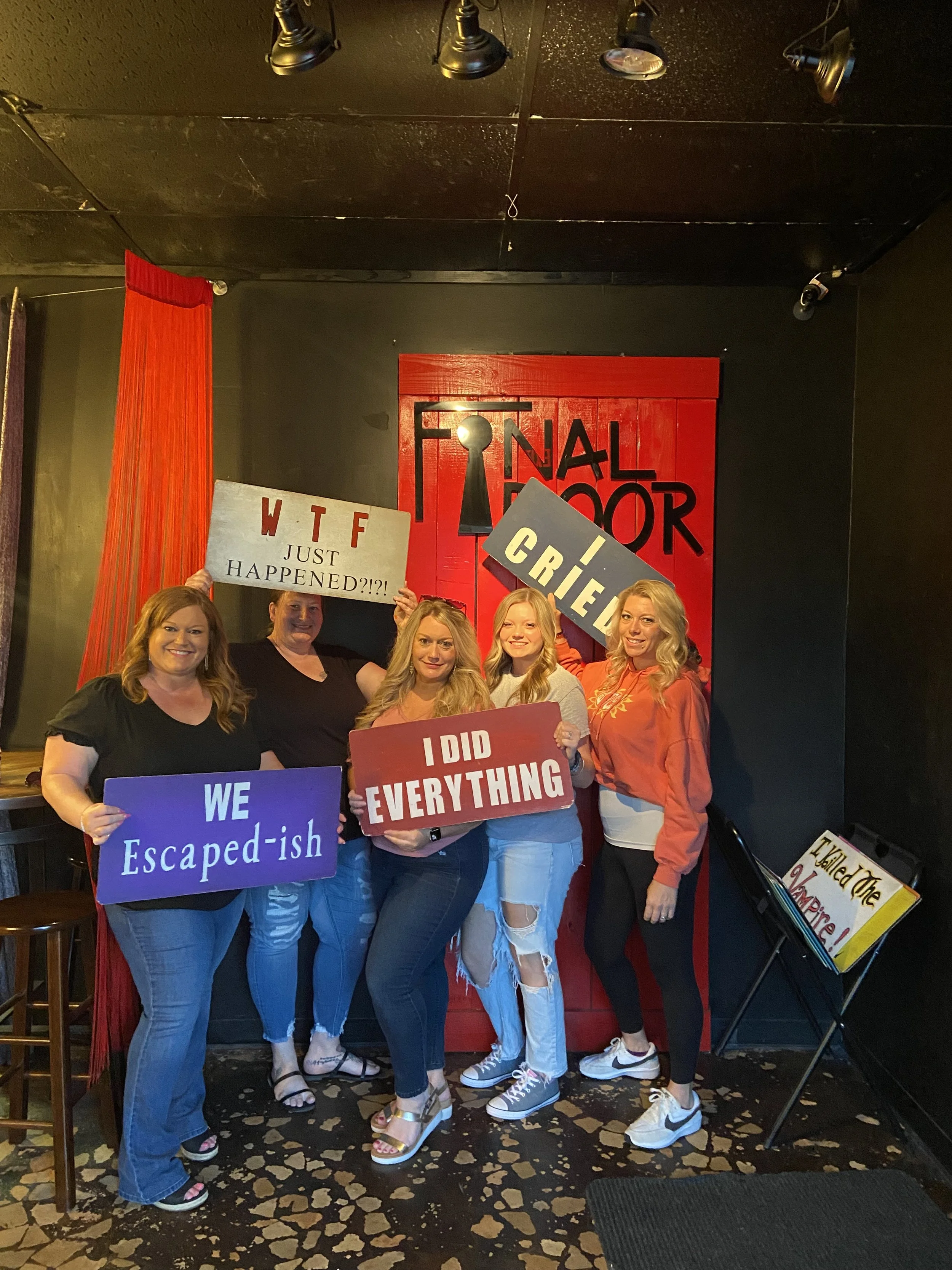 the-final-door-escape-room-columbia-sc-team-photos-3-23-25 (19).JPG